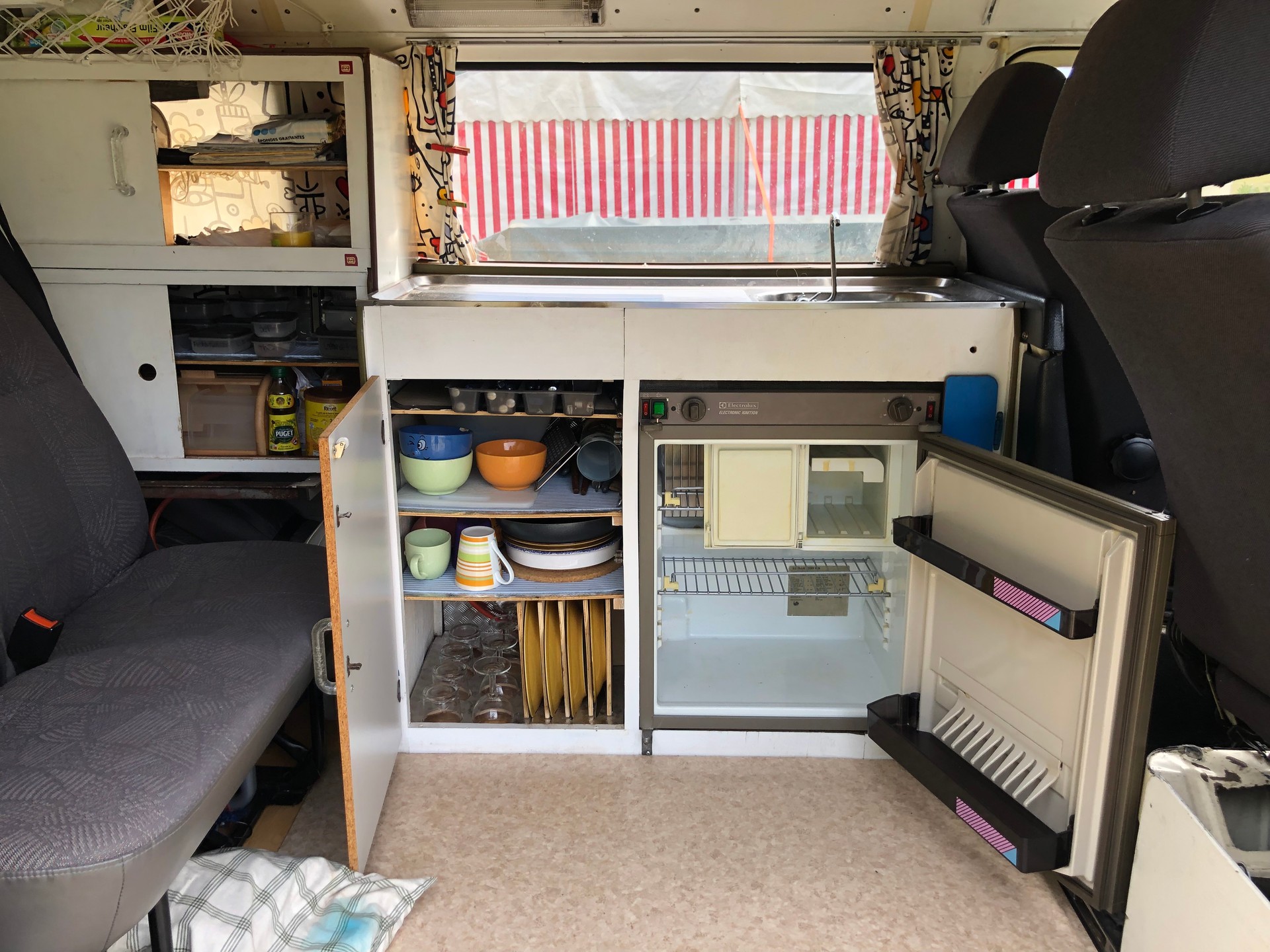 VW T2 Wesfalia Camper-image-4