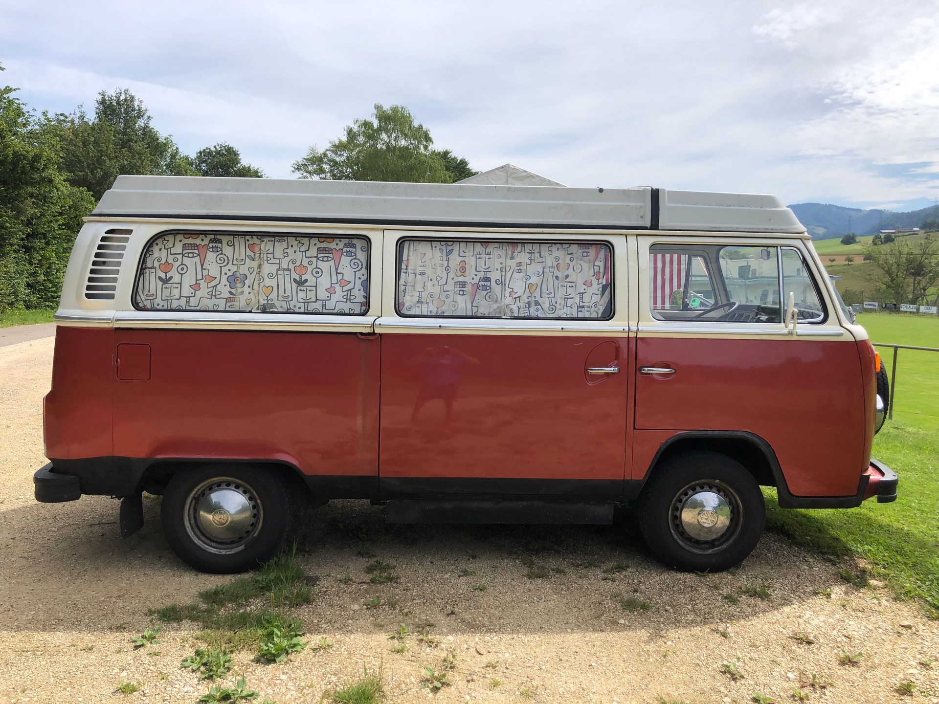 VW T2 Wesfalia Camper-image-1