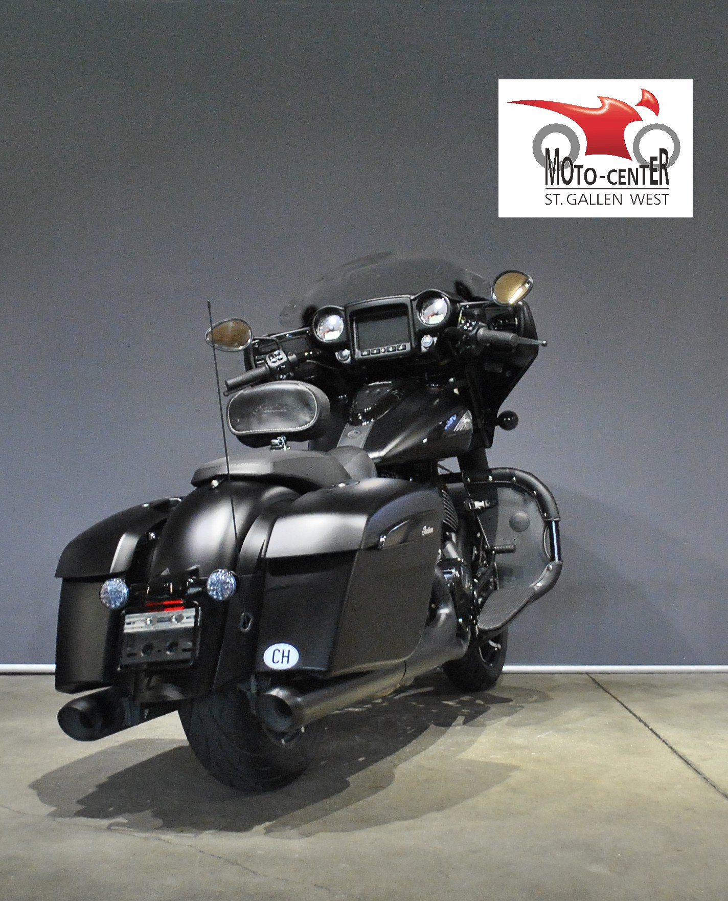 INDIAN Chieftain Dark Horse-image-4