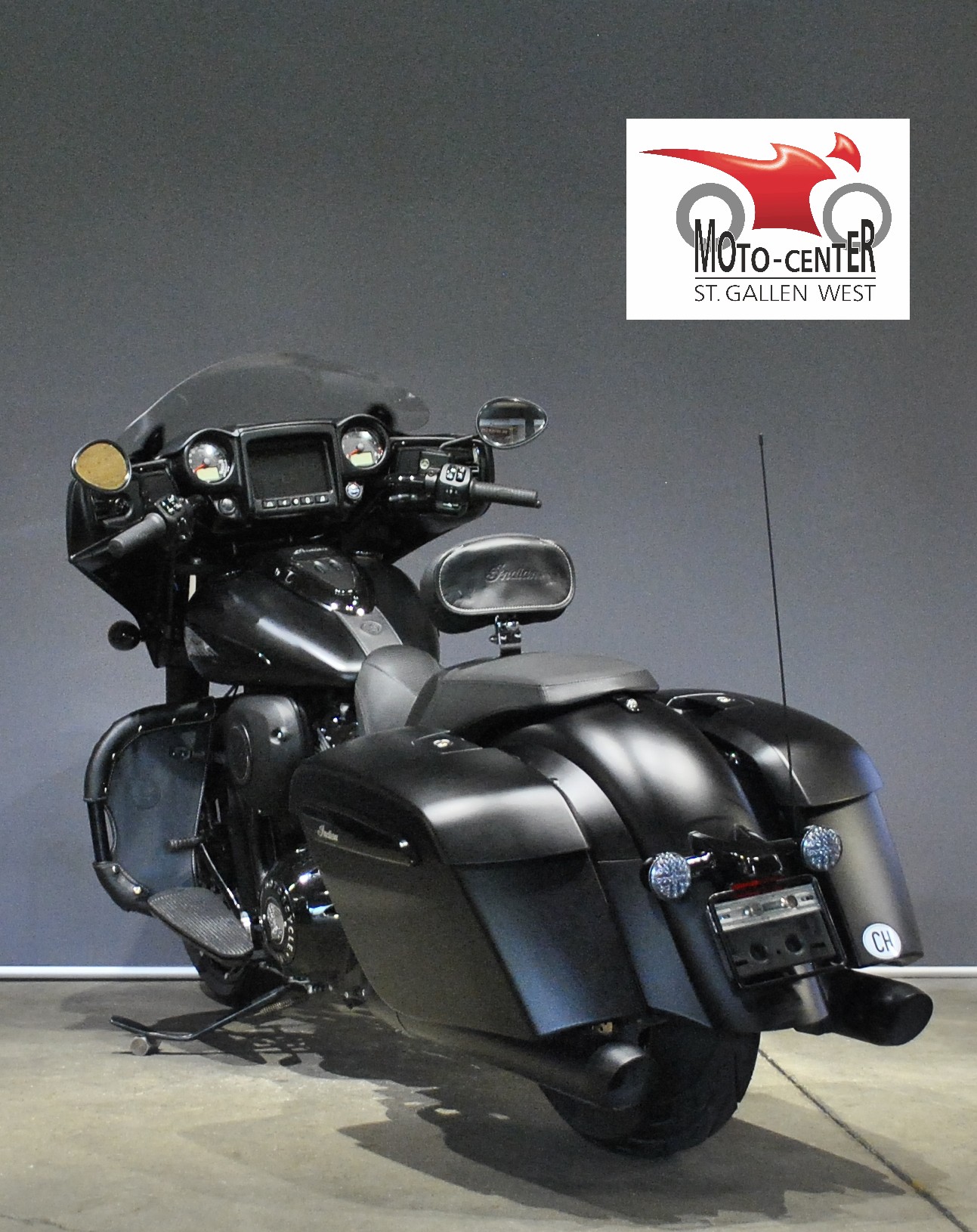 INDIAN Chieftain Dark Horse-image-3