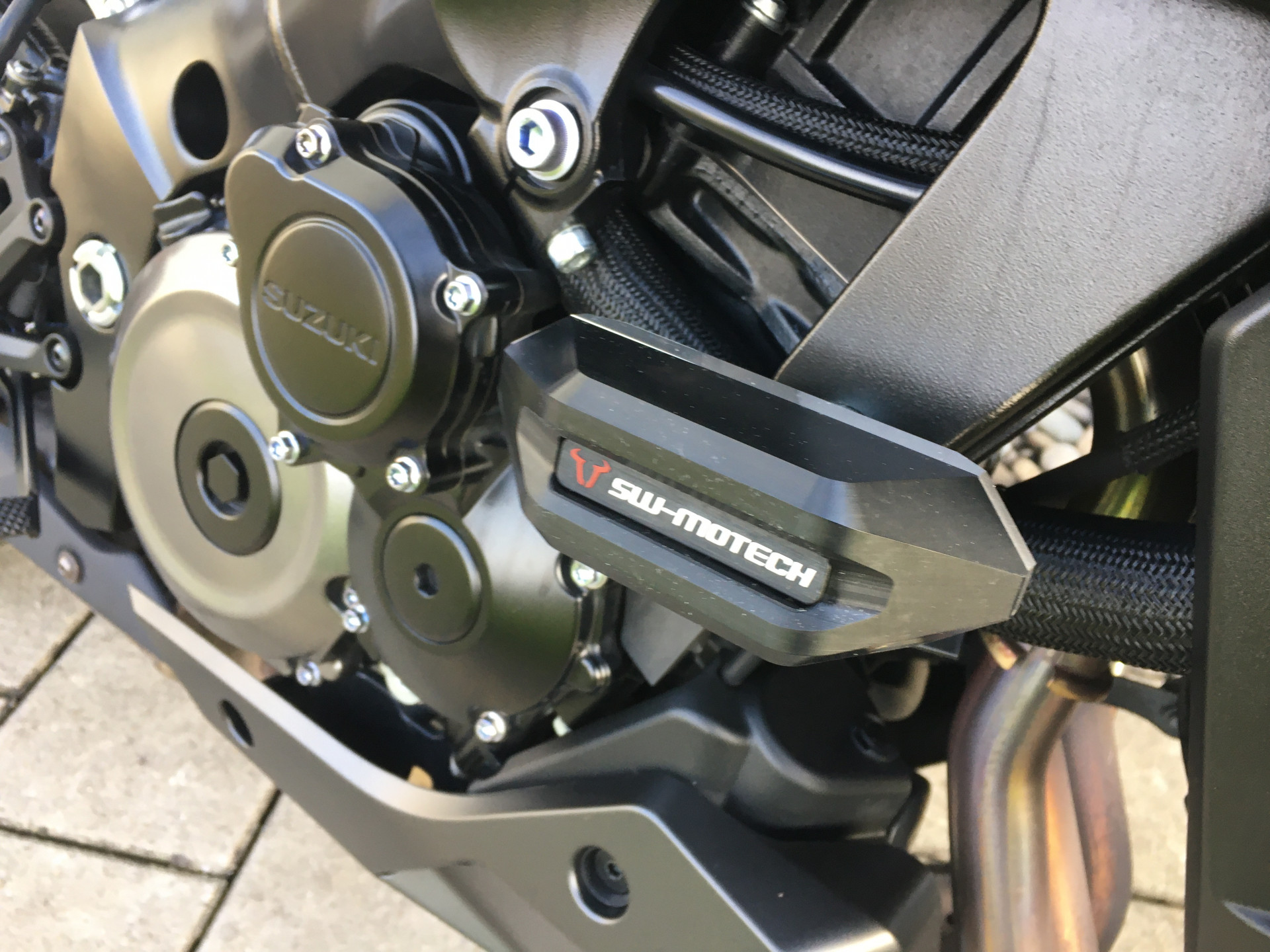 SUZUKI GSX-S 1000 GX-image-4