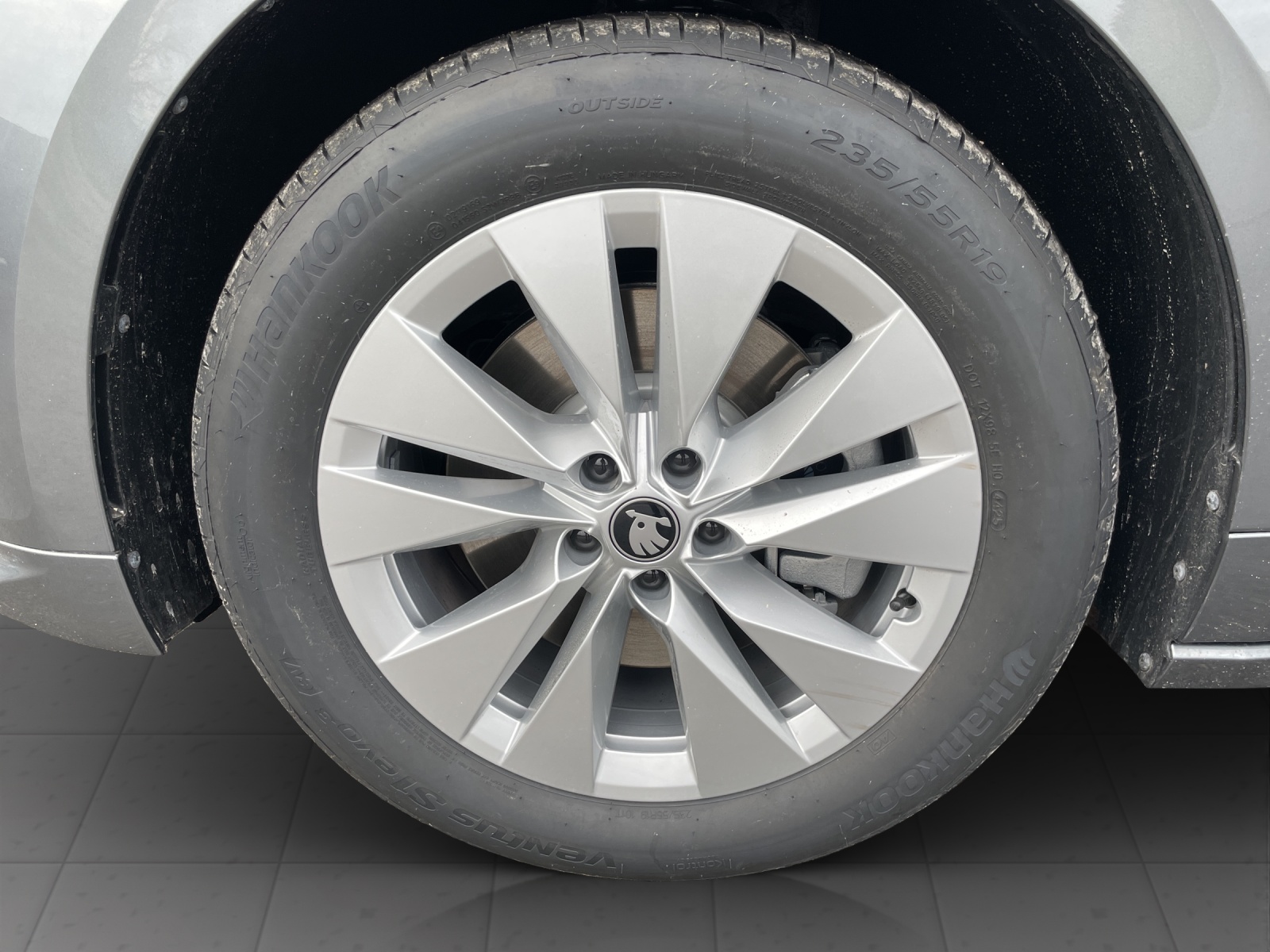 SKODA Enyaq 85-image-18