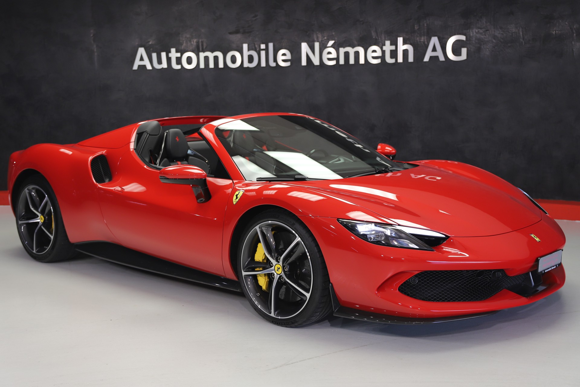 FERRARI 296 GTS