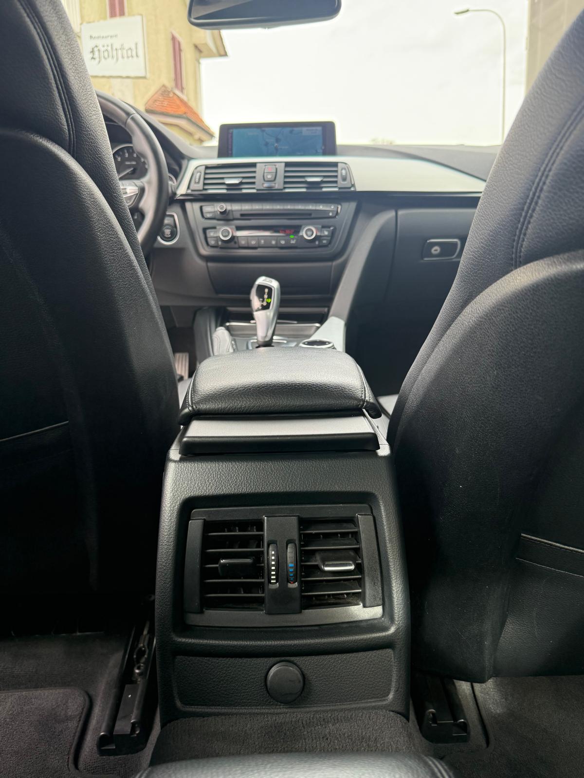 BMW 428i Cabriolet xDrive Steptronic-image-23