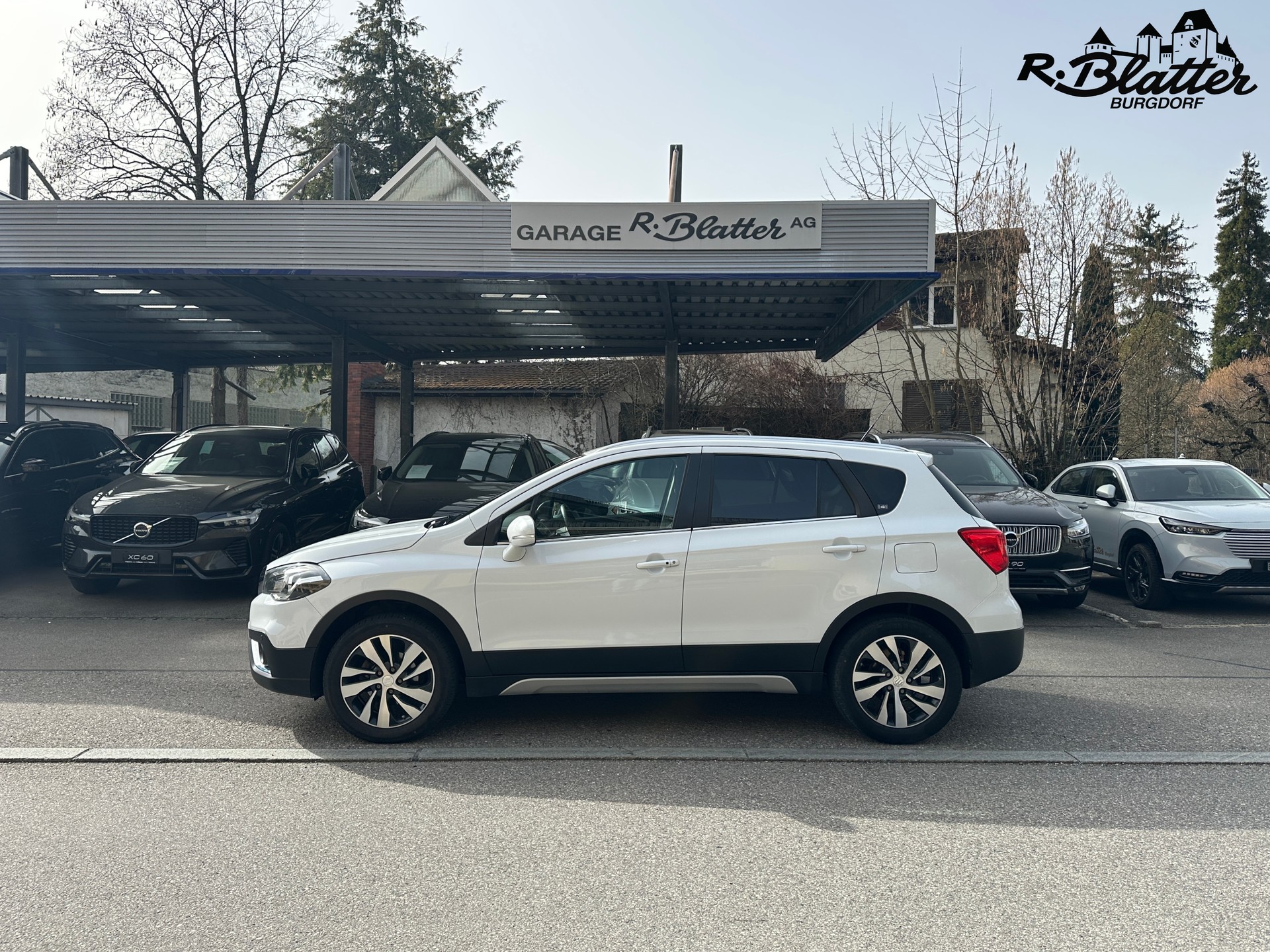 SUZUKI SX4 S-Cross 1.4T 16V Compact+ Hybrid 4WD Automatic-showroom-element-2