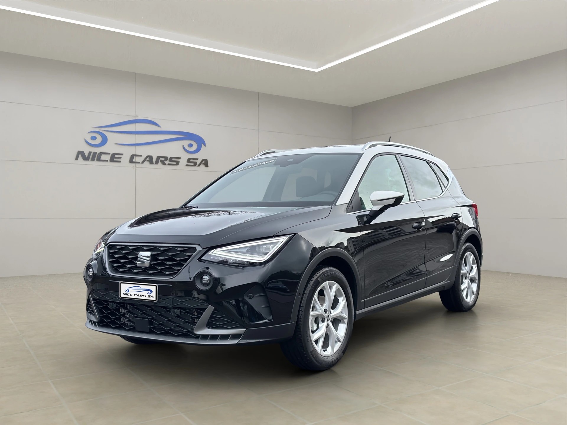 SEAT Arona 1.5 Eco TSI FR DSG-showroom-element-1