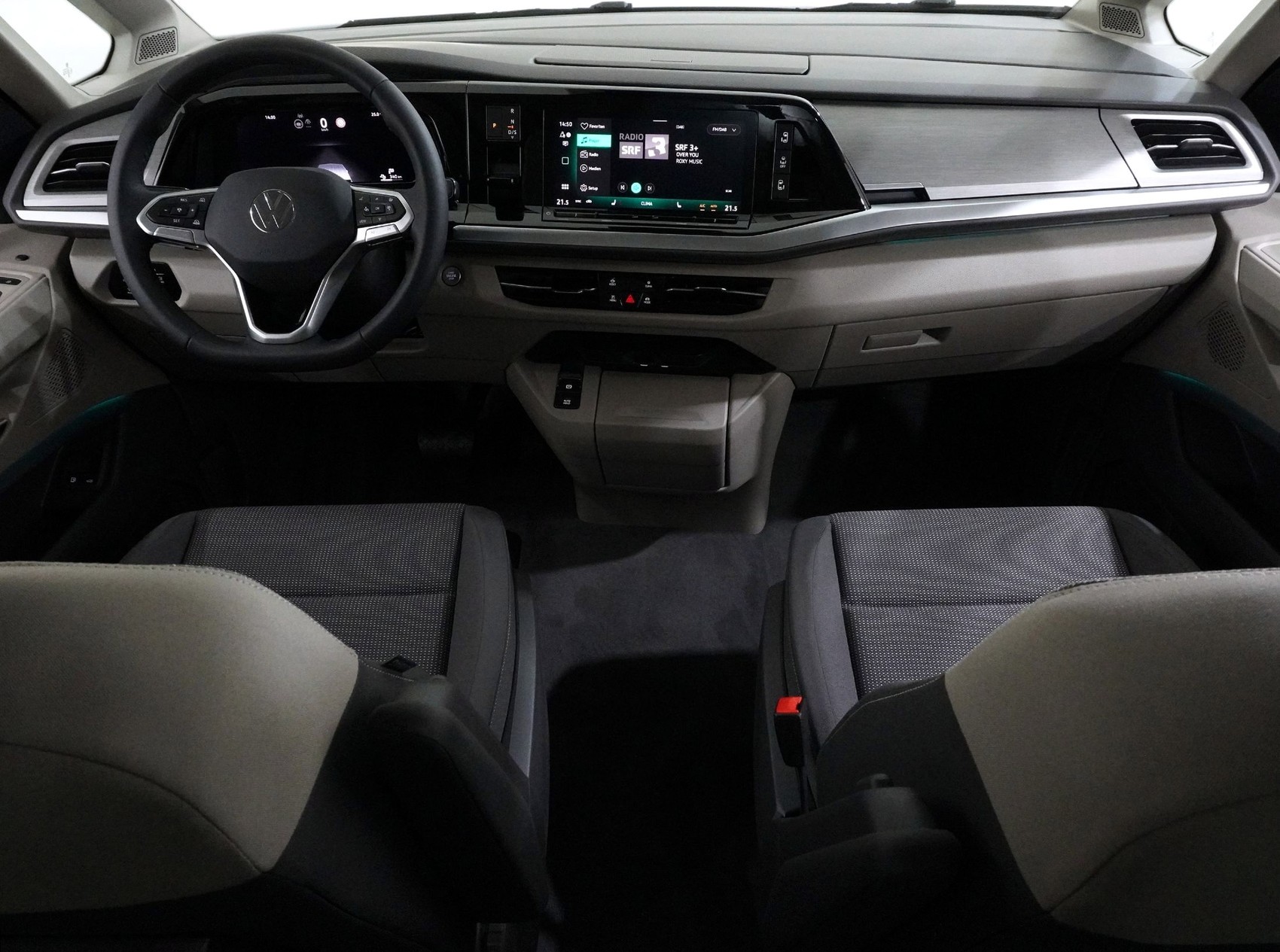 VW Multivan 1.5 TSI eHybrid Style DSG 4motion-image-11