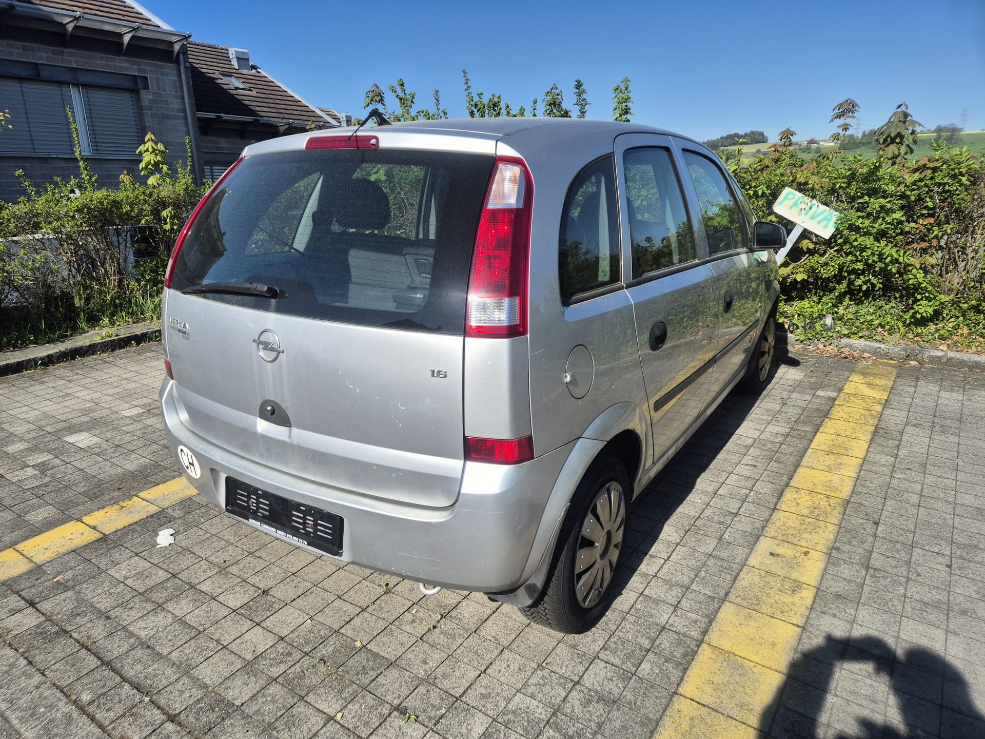 OPEL Meriva 1.6i 16V Essentia-image-3
