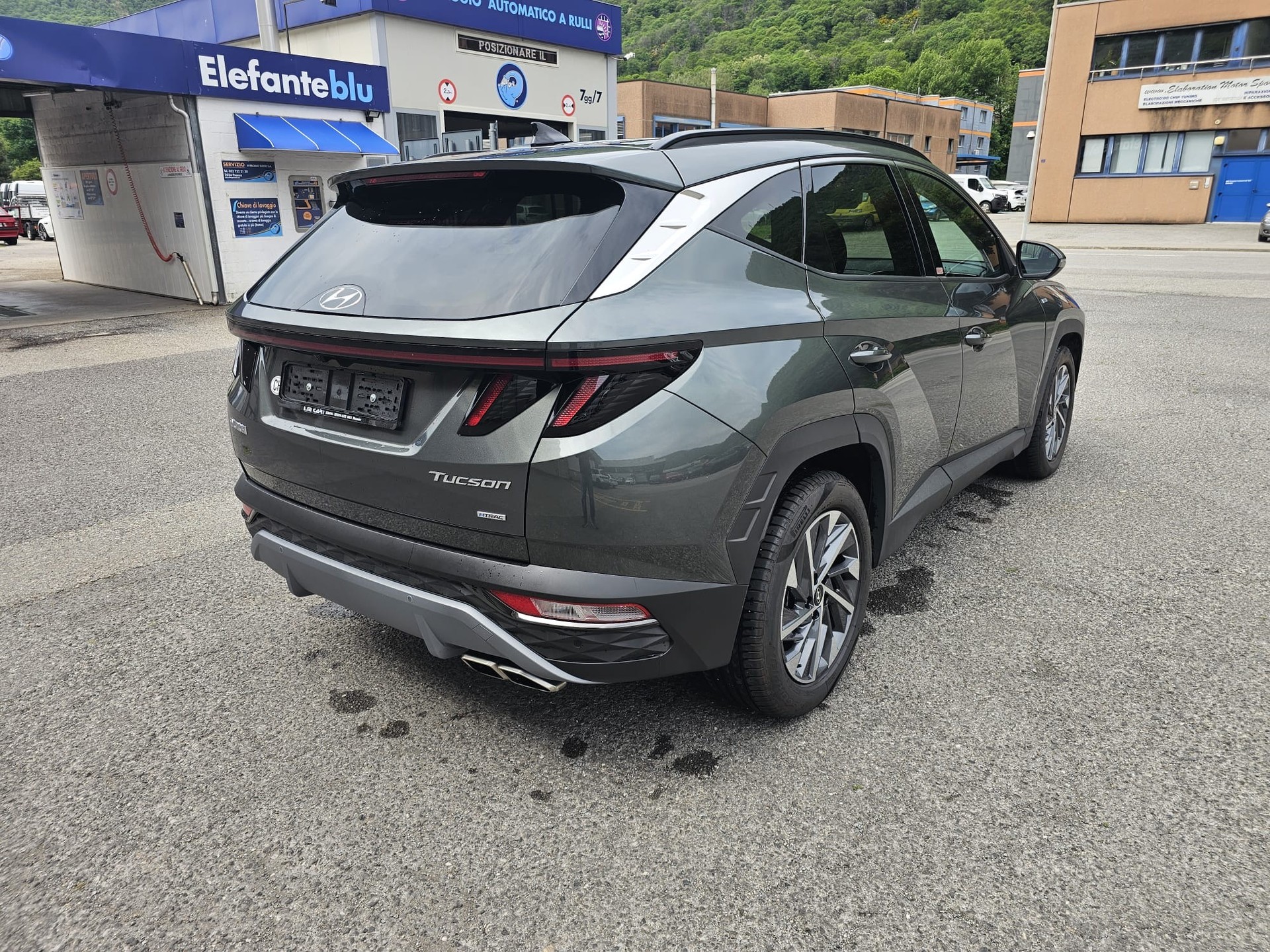 HYUNDAI Tucson 1.6 TGDI 48V Amplia DCT 4WD-image-4