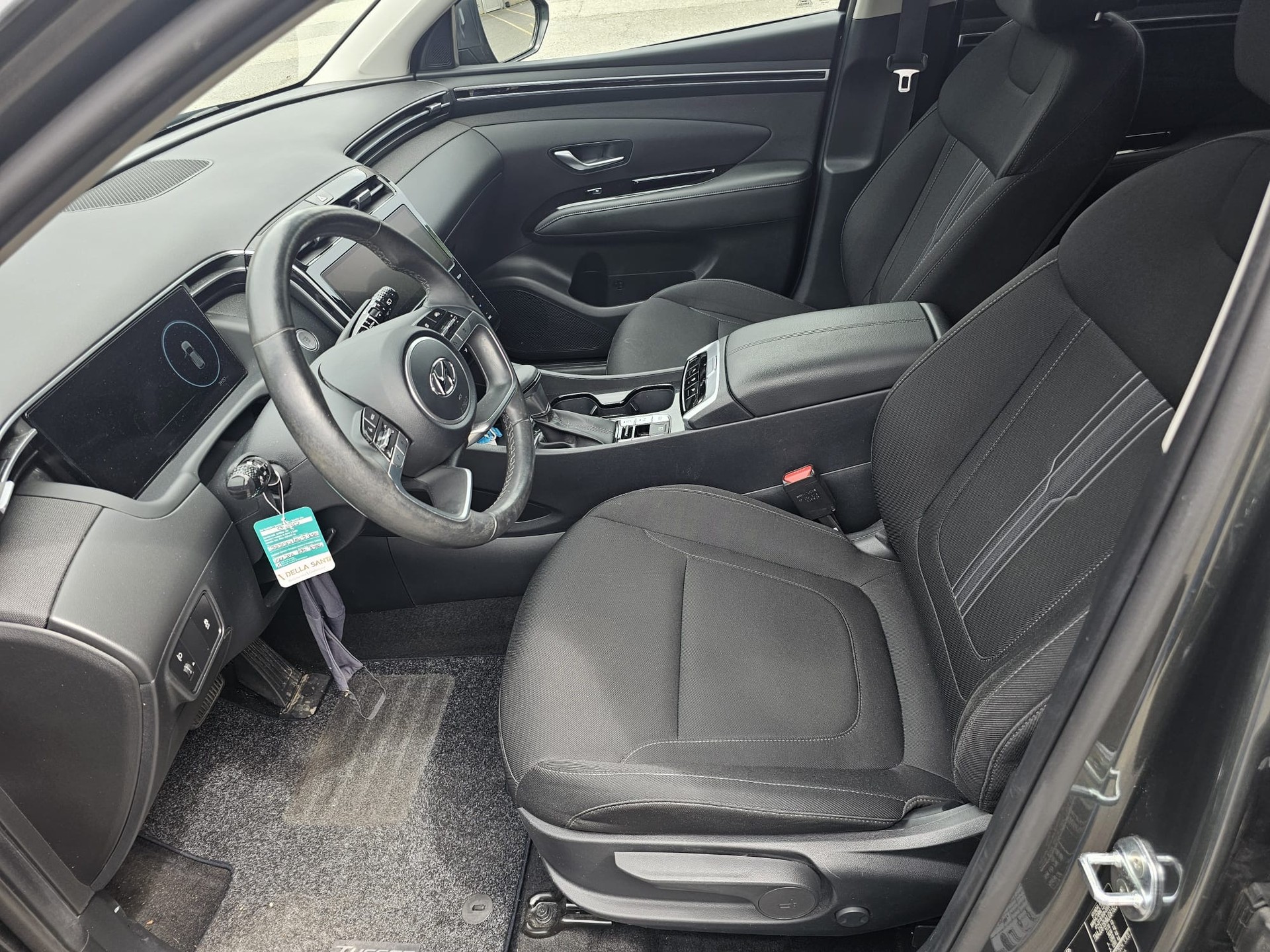 HYUNDAI Tucson 1.6 TGDI 48V Amplia DCT 4WD-image-9