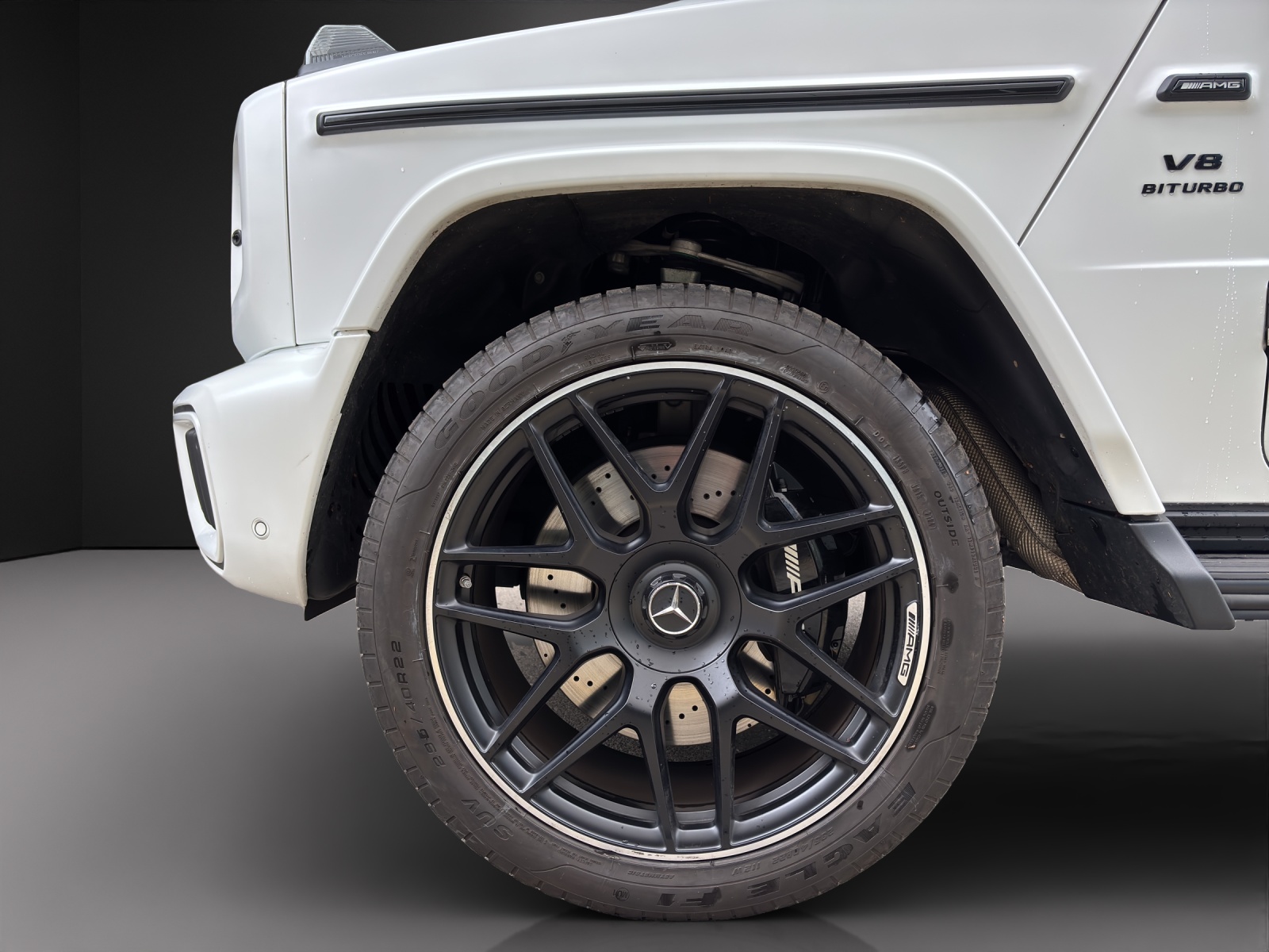 MERCEDES-BENZ G 63 AMG 9G-Tronic-image-8