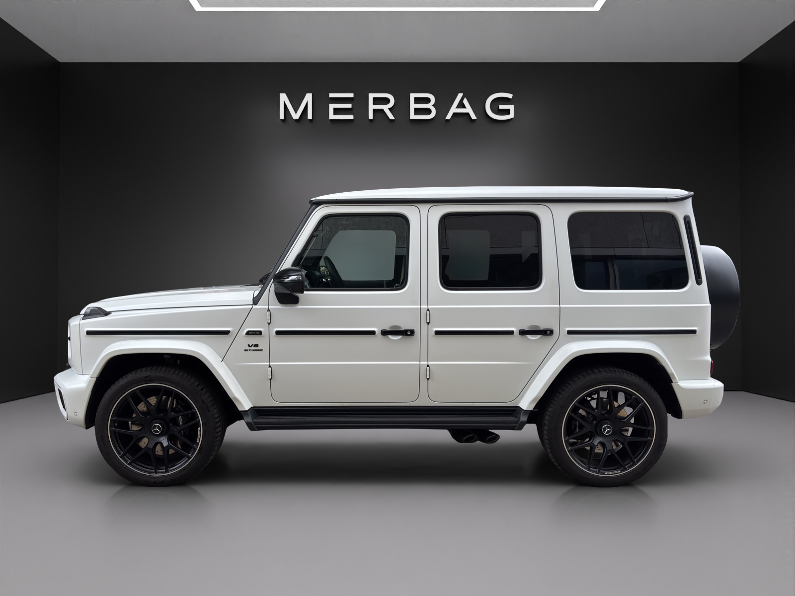 MERCEDES-BENZ G 63 AMG 9G-Tronic-image-3