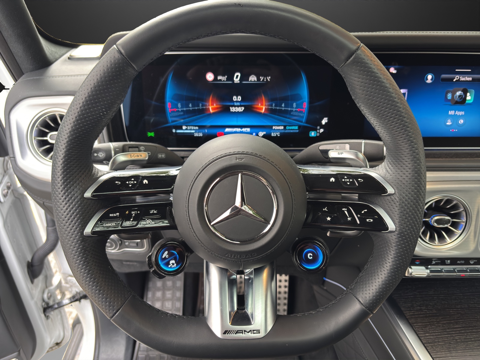 MERCEDES-BENZ G 63 AMG 9G-Tronic-image-12
