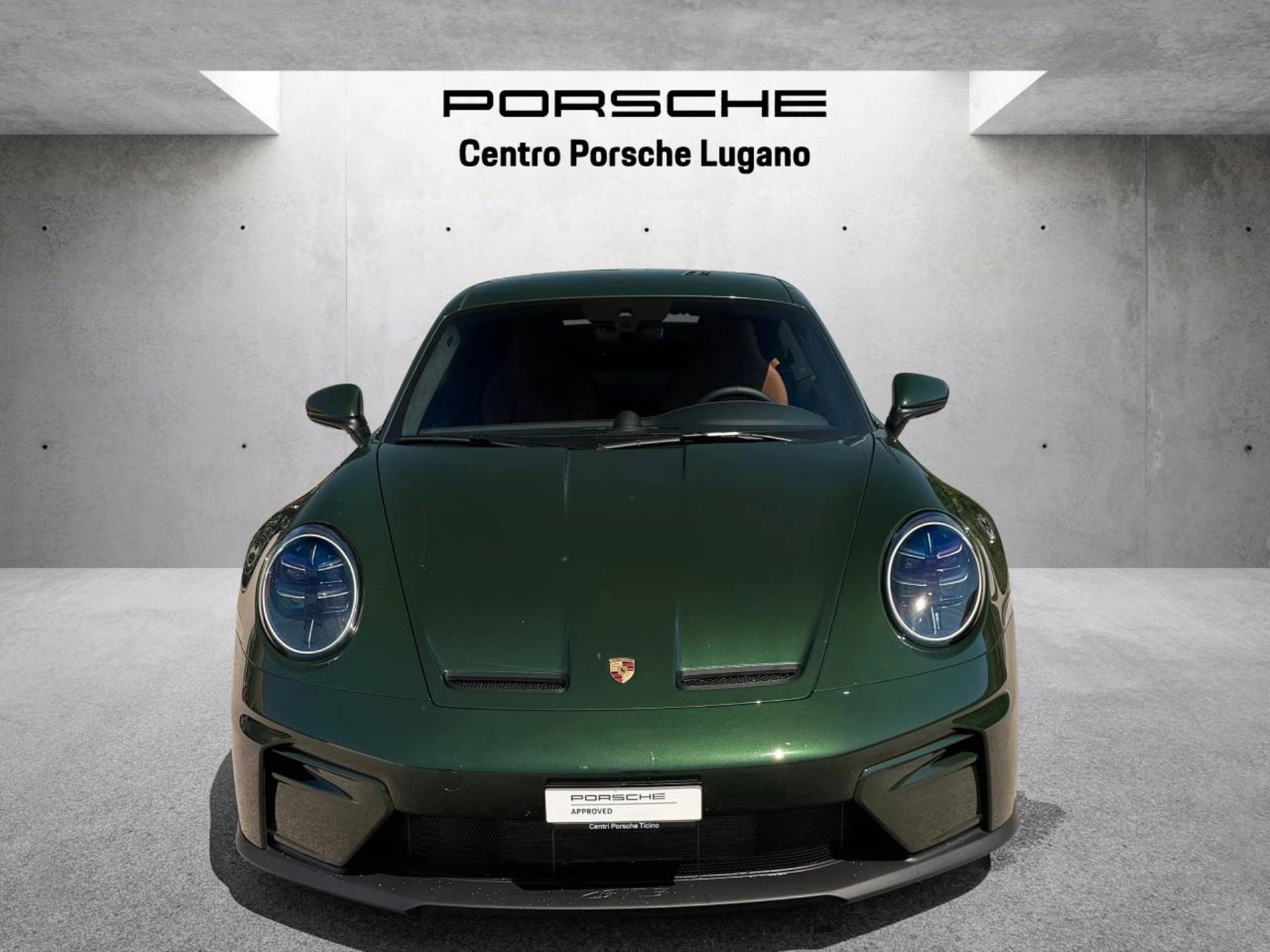 PORSCHE 911 GT3 con pacchetto Touring-image-9