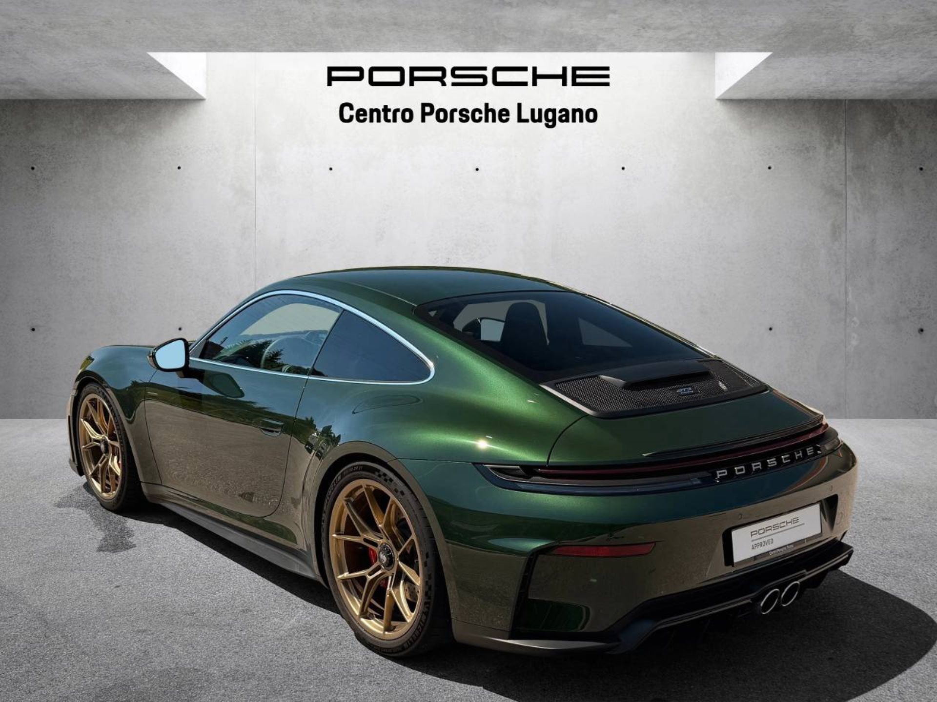 PORSCHE 911 GT3 con pacchetto Touring-image-6