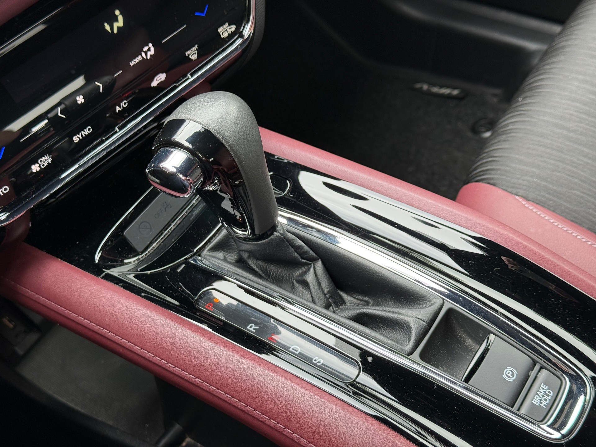 HONDA HR-V 1.5i-VTEC Turbo CVT-image-22