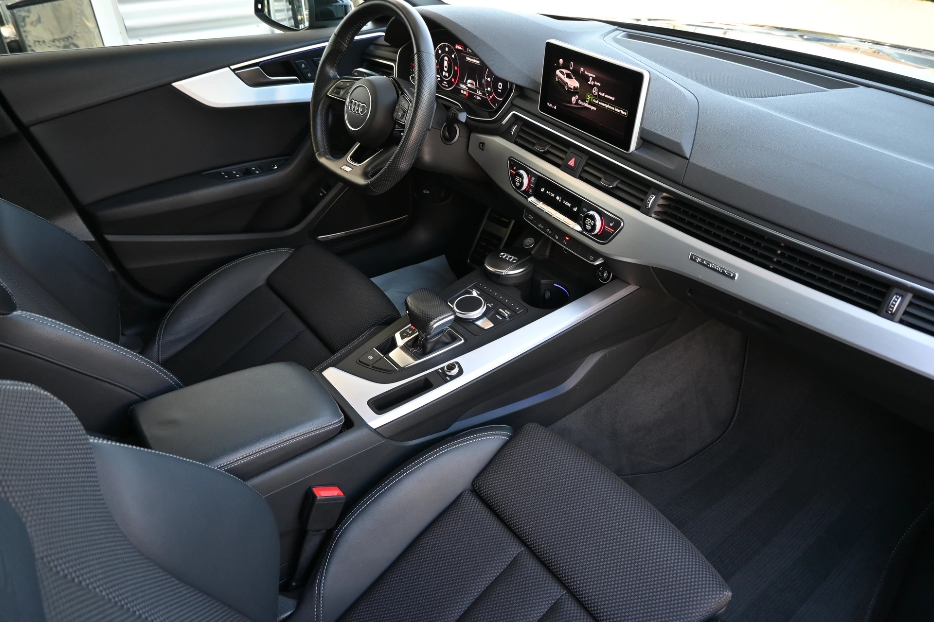 AUDI A5 Sportback 3.0 V6 45 TDI S-Line Sport quattro tiptronic-image-11