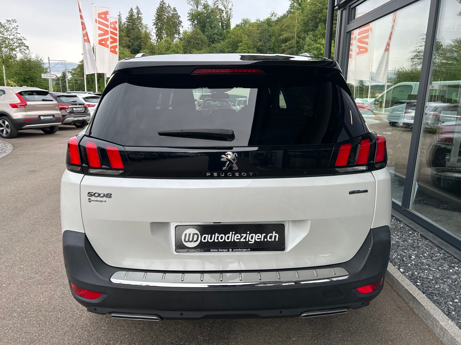 PEUGEOT 5008 1.6 Pure Tech GT LineEAT8-image-5