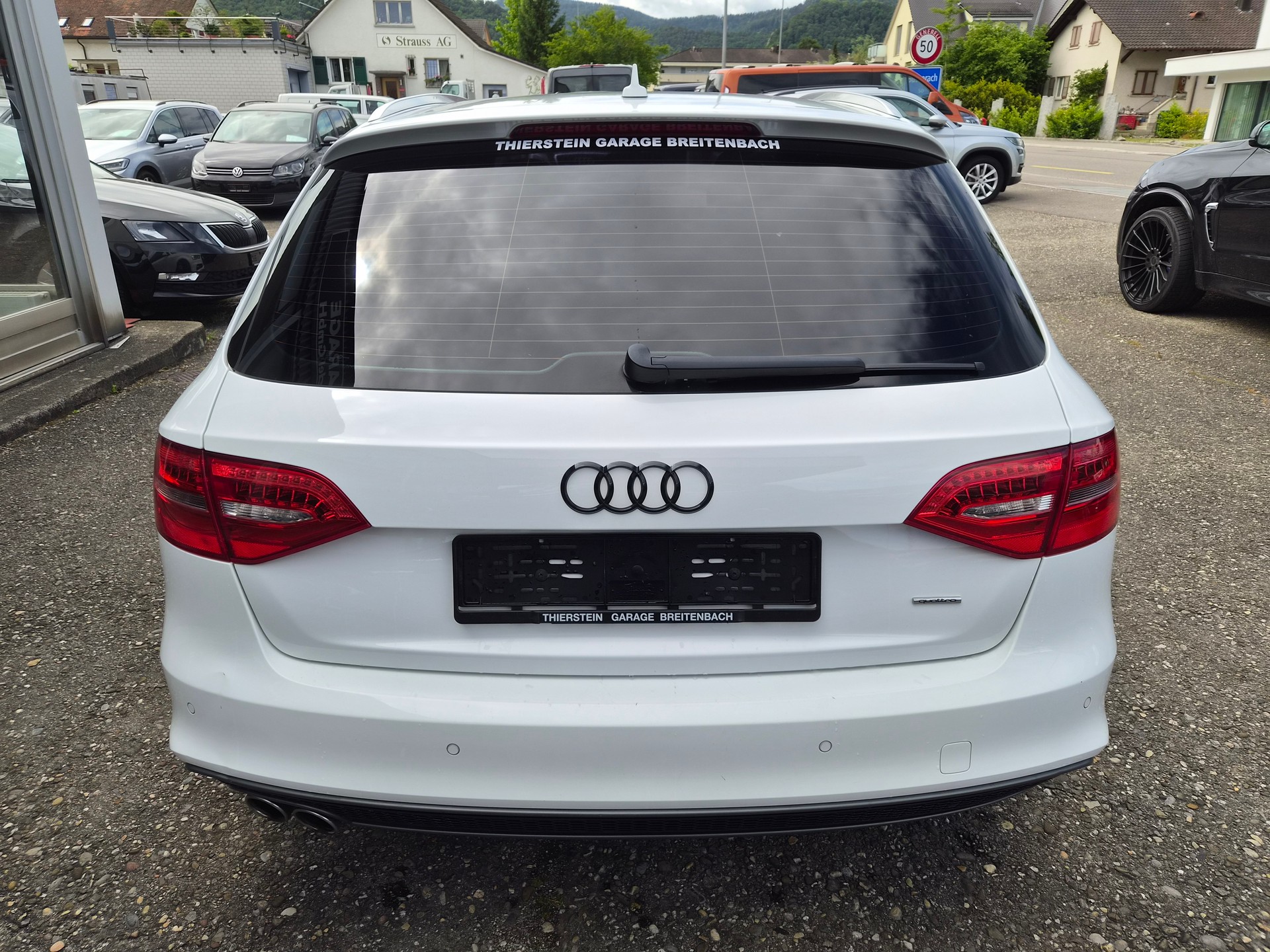 AUDI A4 Avant 2.0 TDI quattro S-tronic-image-4
