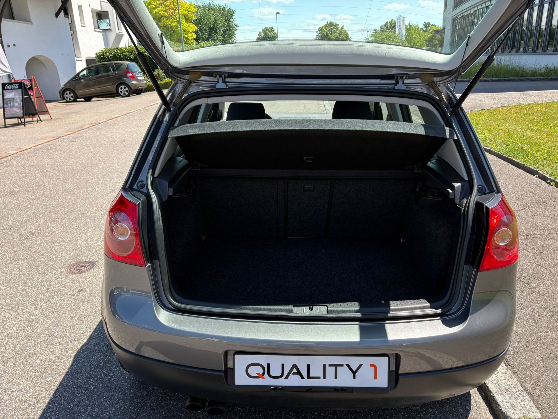 VW Golf 2.0 FSI Sportline 4Motion-image-13