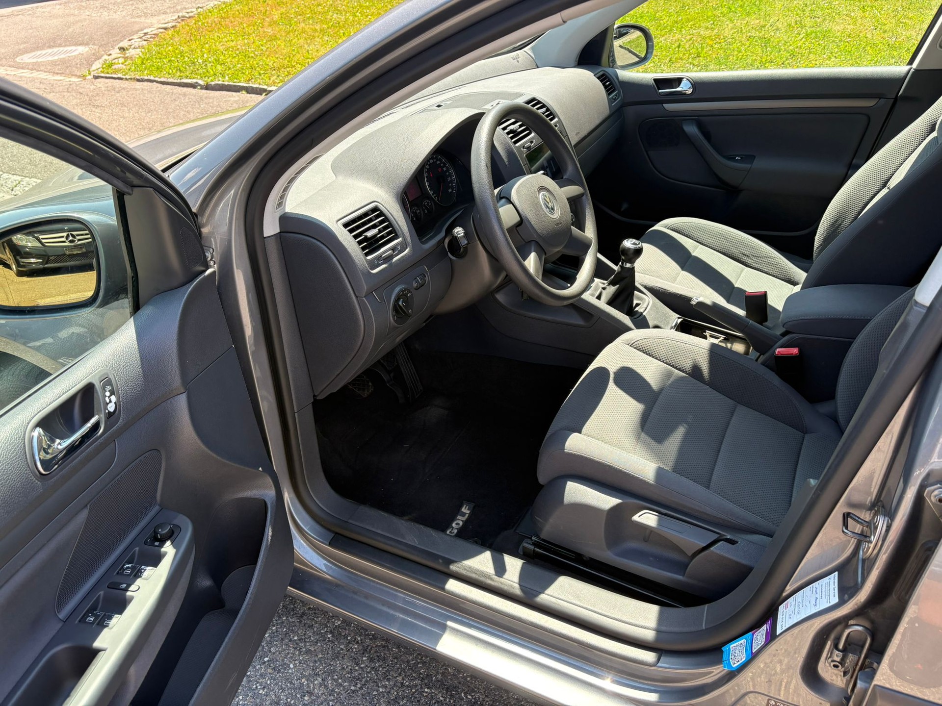 VW Golf 2.0 FSI Sportline 4Motion-image-6