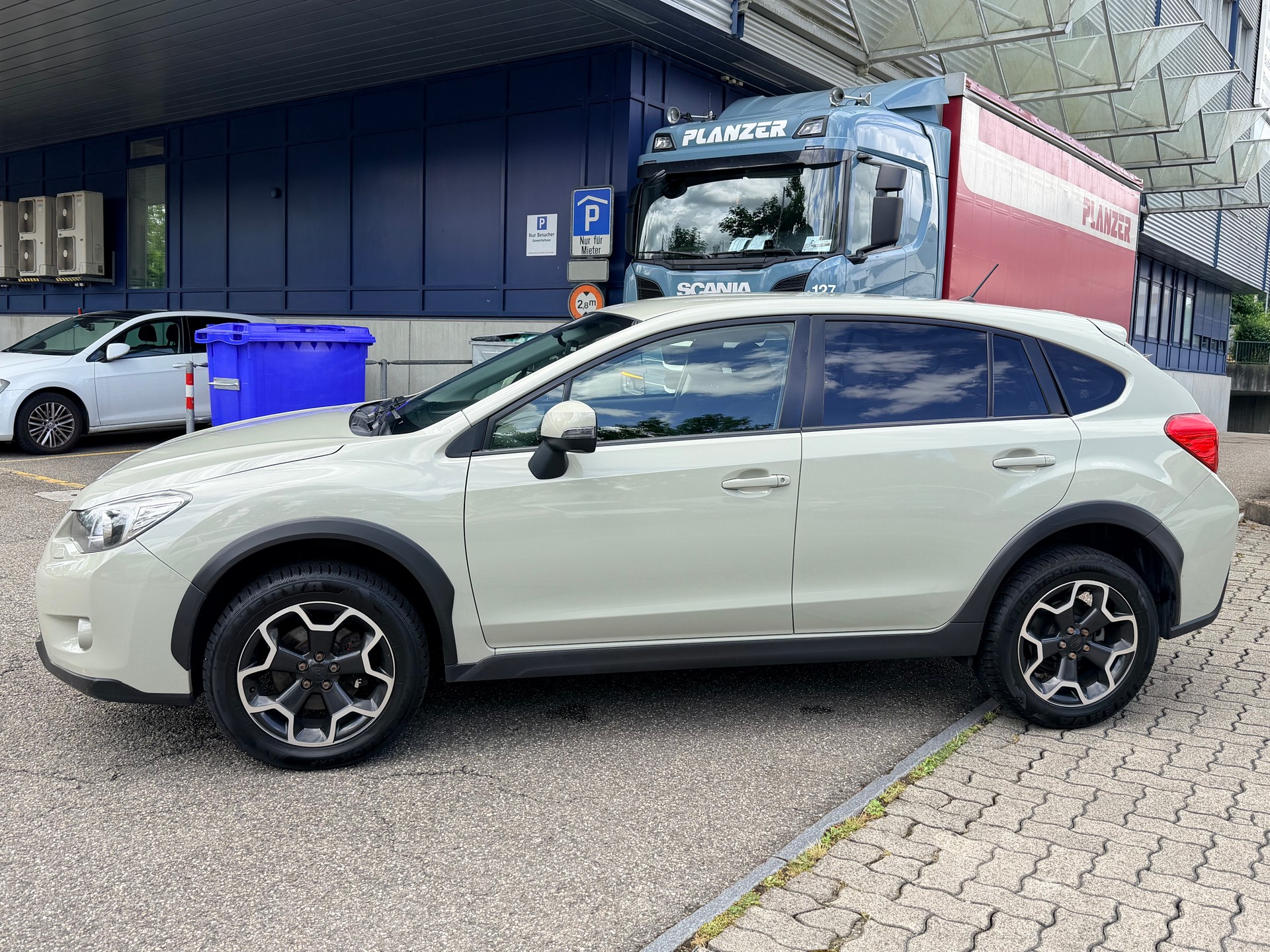 SUBARU XV 1.6 Swiss Two AWD CVT-image-5