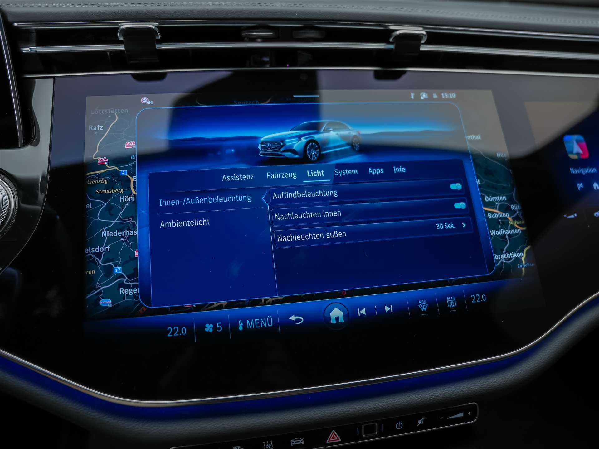 MERCEDES-BENZ E 220 d AMG Line *Werksgarantie*Supercreen*Standheizung*-image-38