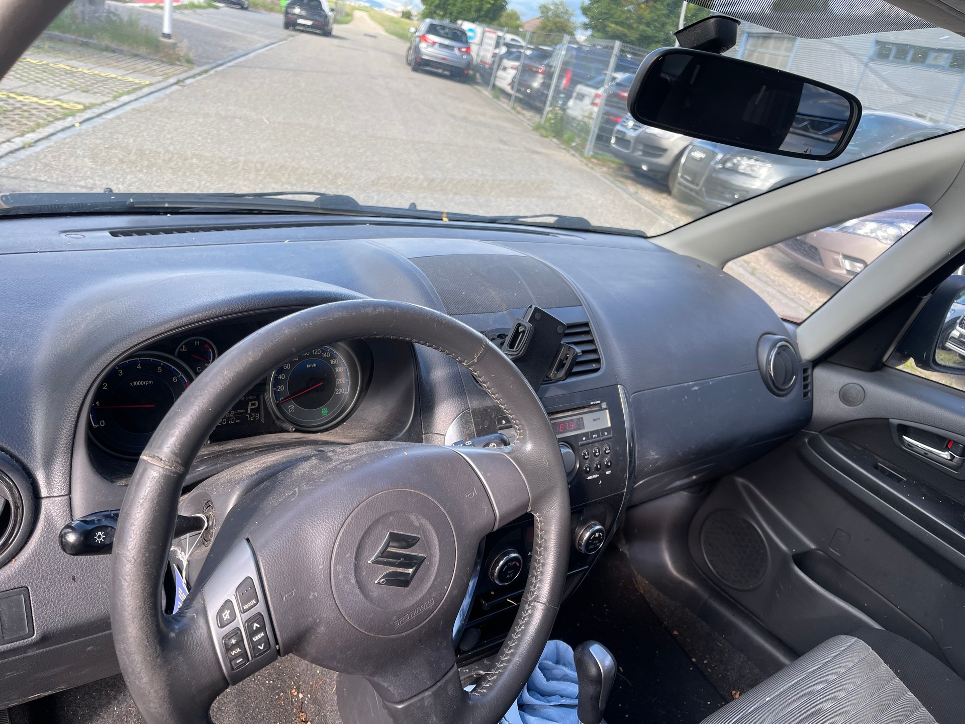 SUZUKI SX4 1.6 16V GL Top Barry 4WD Automatic-image-8
