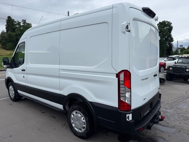 FORD Transit Van 350 L2 Ambiente 2.0 TDCi 170 **4WD** Markise, Klima in Fahrerkabine und Laderaum, Ahk 2800kg,-image-3