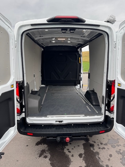 FORD Transit Van 350 L2 Ambiente 2.0 TDCi 170 **4WD** Markise, Klima in Fahrerkabine und Laderaum, Ahk 2800kg,-image-5