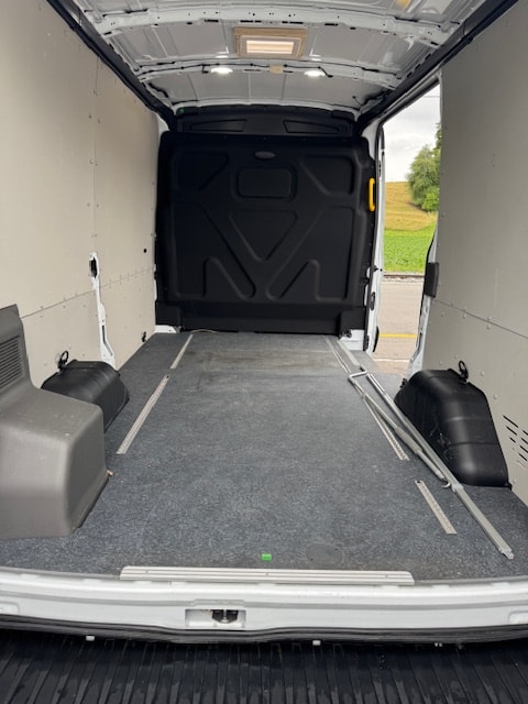 FORD Transit Van 350 L2 Ambiente 2.0 TDCi 170 **4WD** Markise, Klima in Fahrerkabine und Laderaum, Ahk 2800kg,-image-6