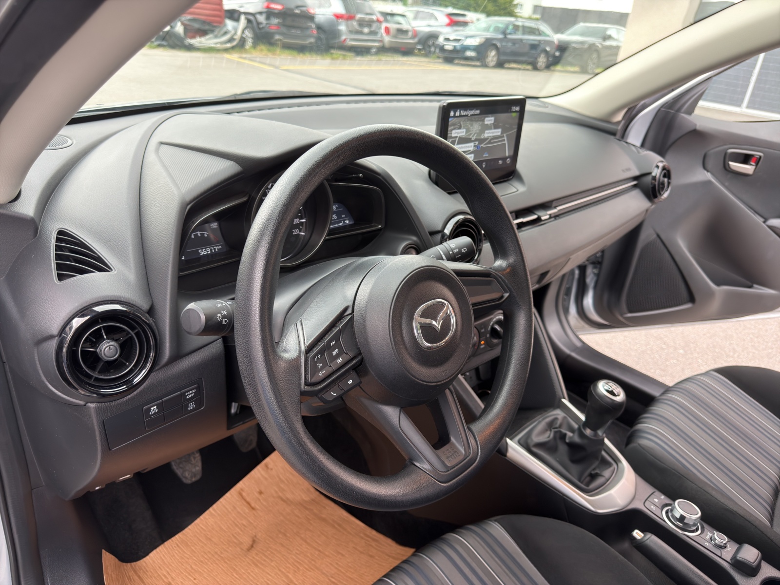 MAZDA 2 SKYACTIV-G 75 Challenge-image-23