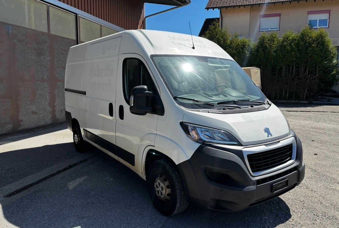 PEUGEOT Boxer 2.0 HDI 335 Active L2H2