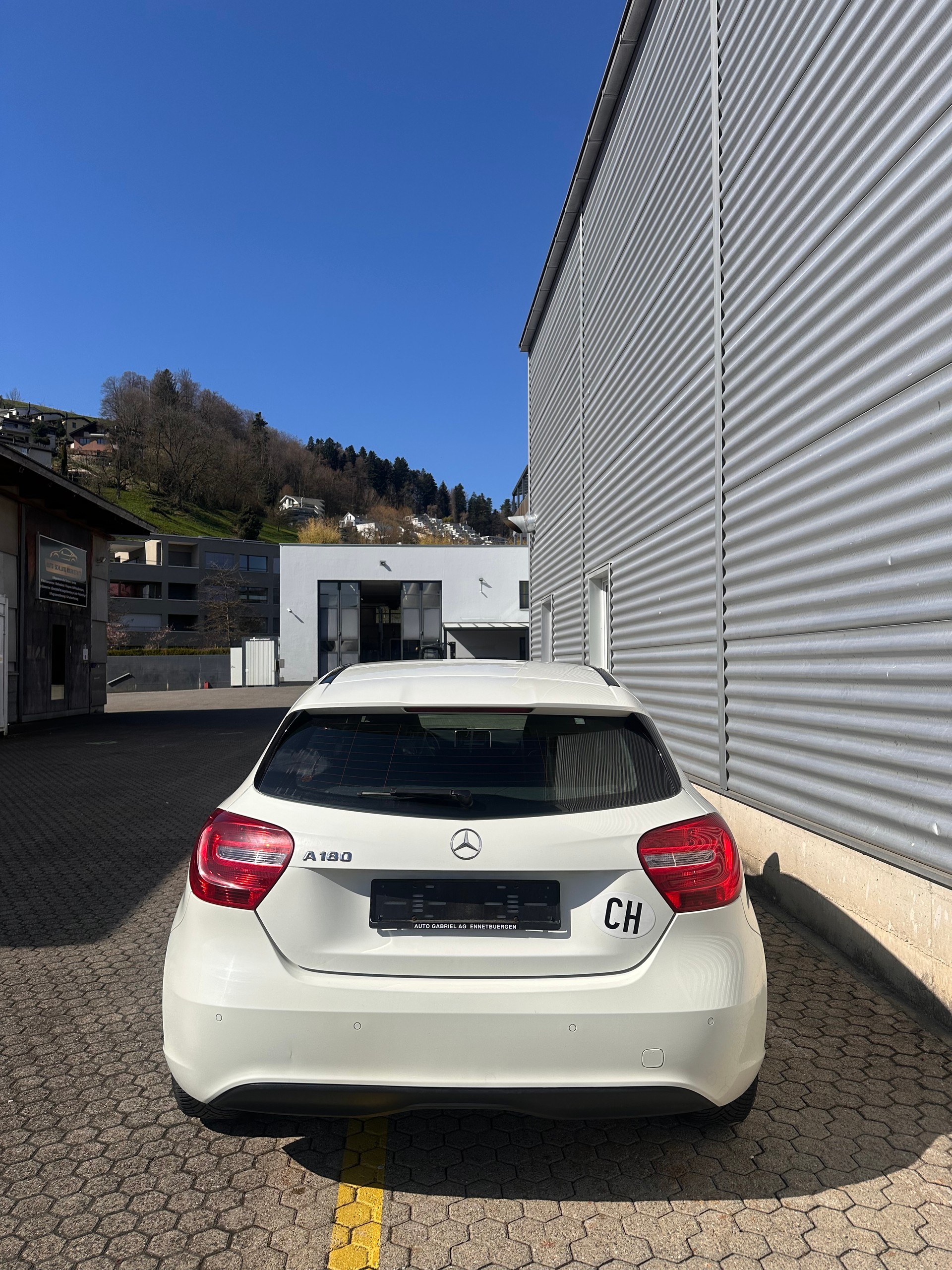MERCEDES-BENZ A 180 AMG Line, Navigation, Parksensoren, Bluetooth,, Frisch ab MFK-image-4
