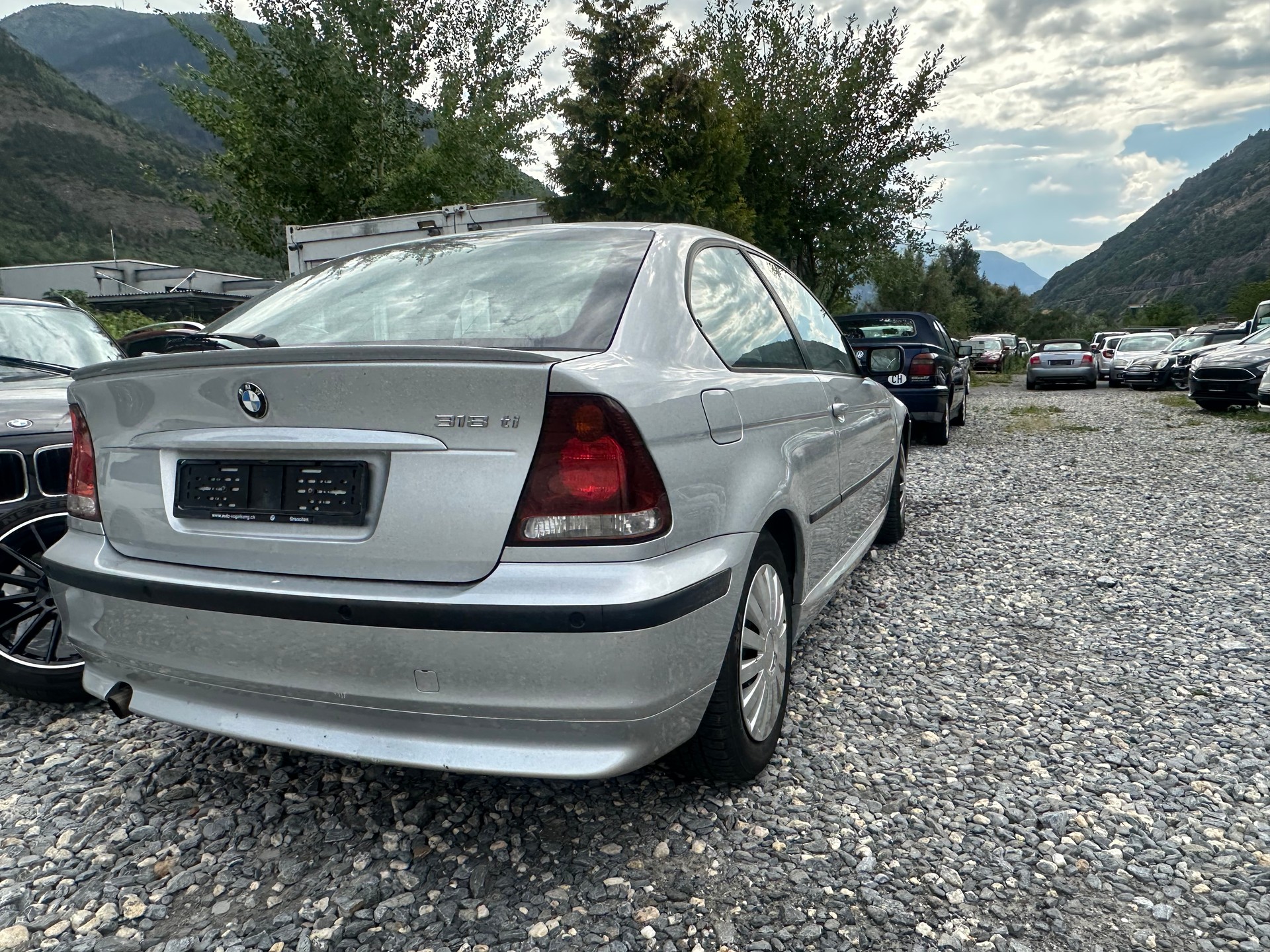 BMW 318 ti Compact-image-10