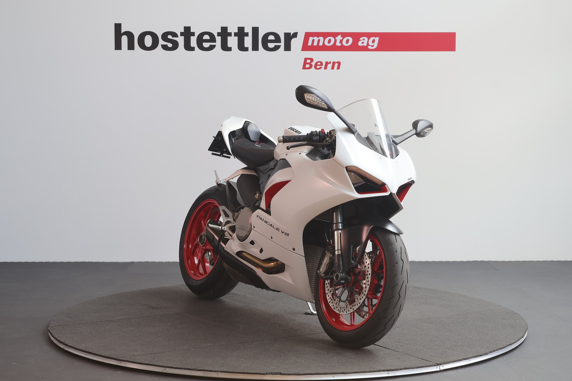 DUCATI Panigale V2