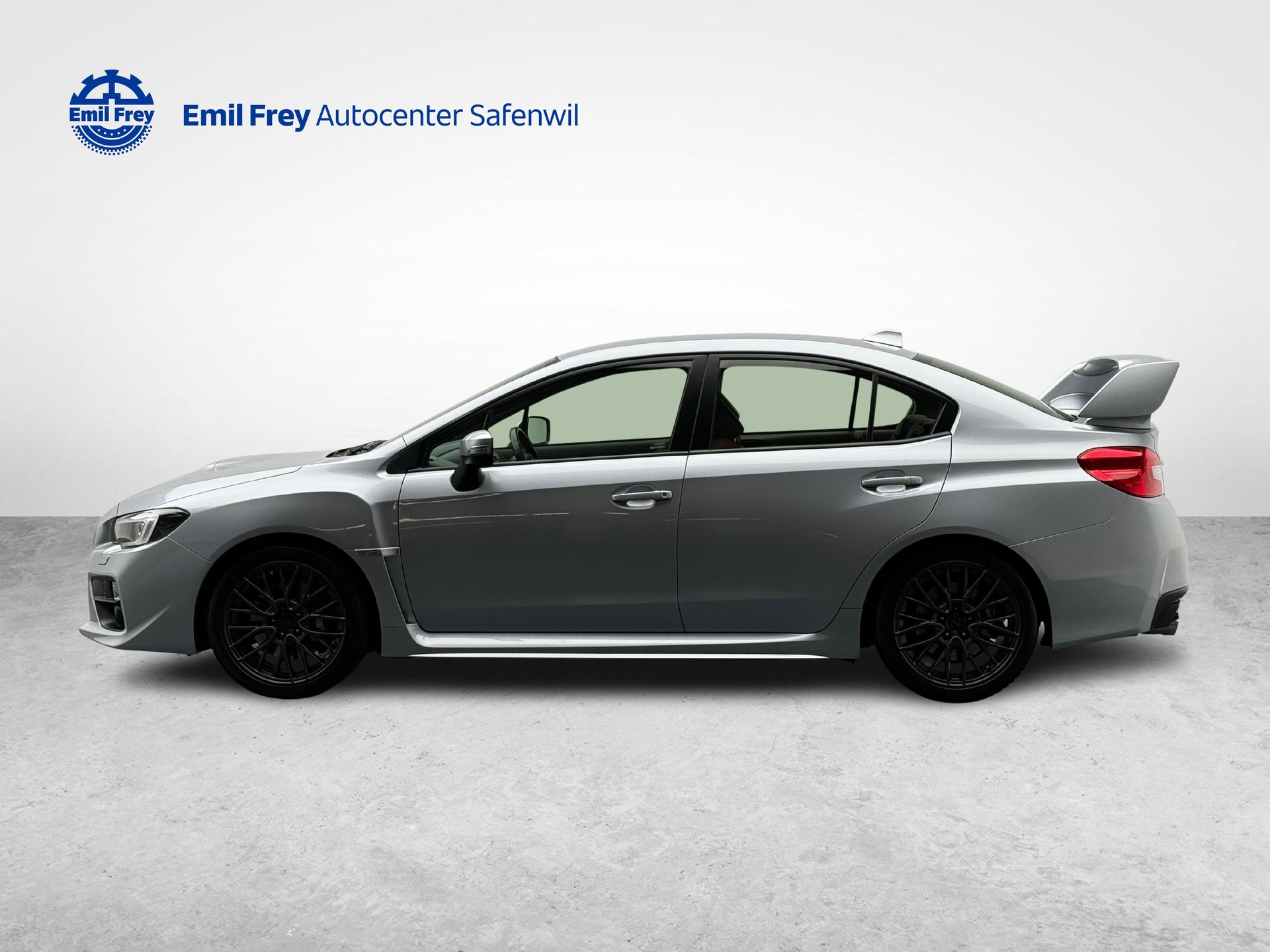 SUBARU WRX STI 2.5 T Sport-showroom-element-1