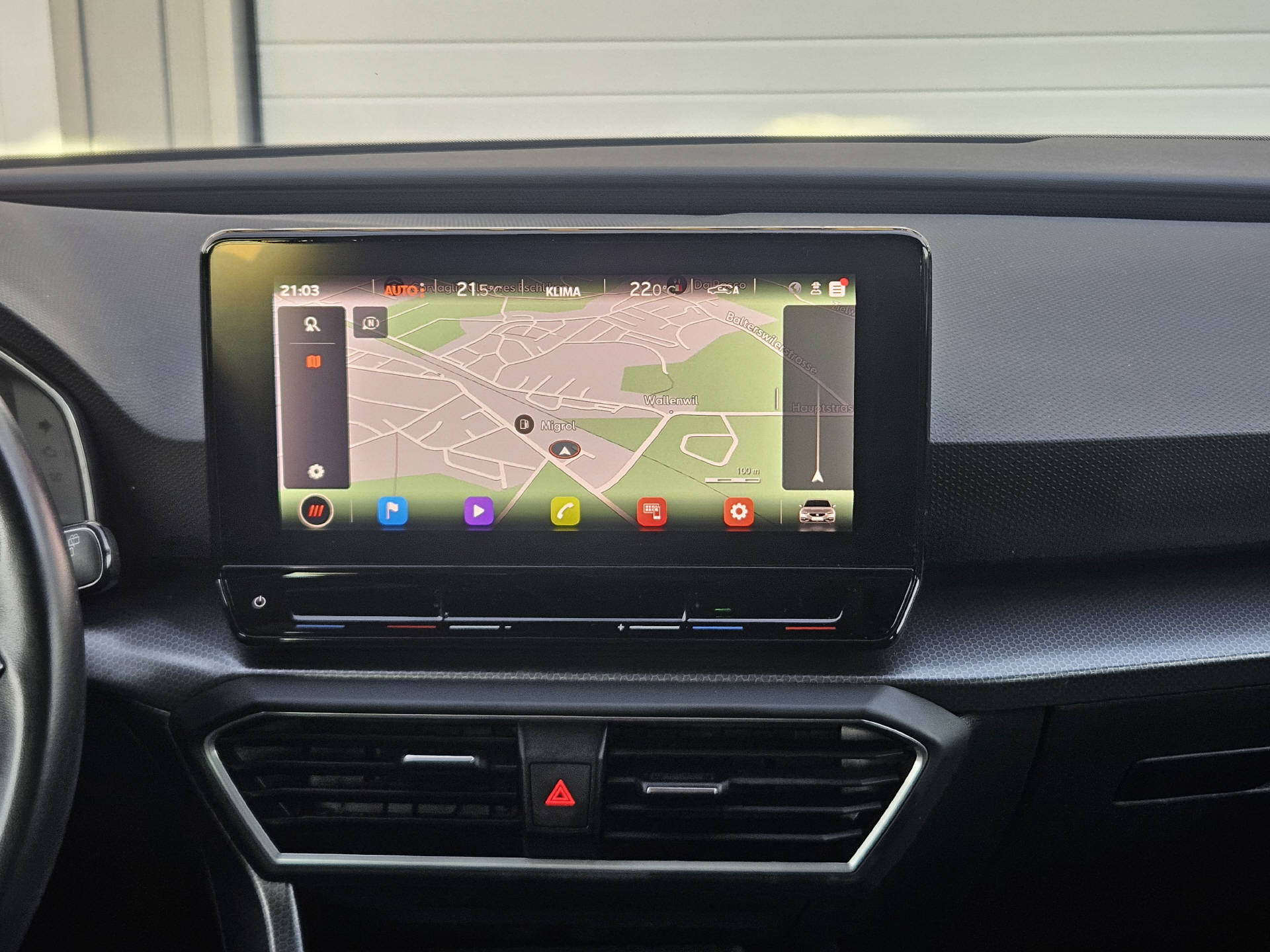 SEAT Leon ST 2.0 TDI Style DSG* Navi * Abstandsregeltempomat ACC *-image-8