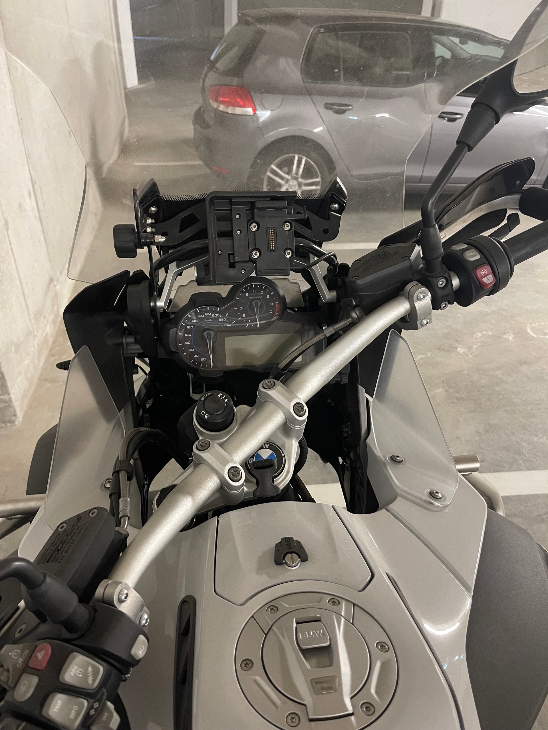 BMW R 1200 GS Adventure ABS-image-7