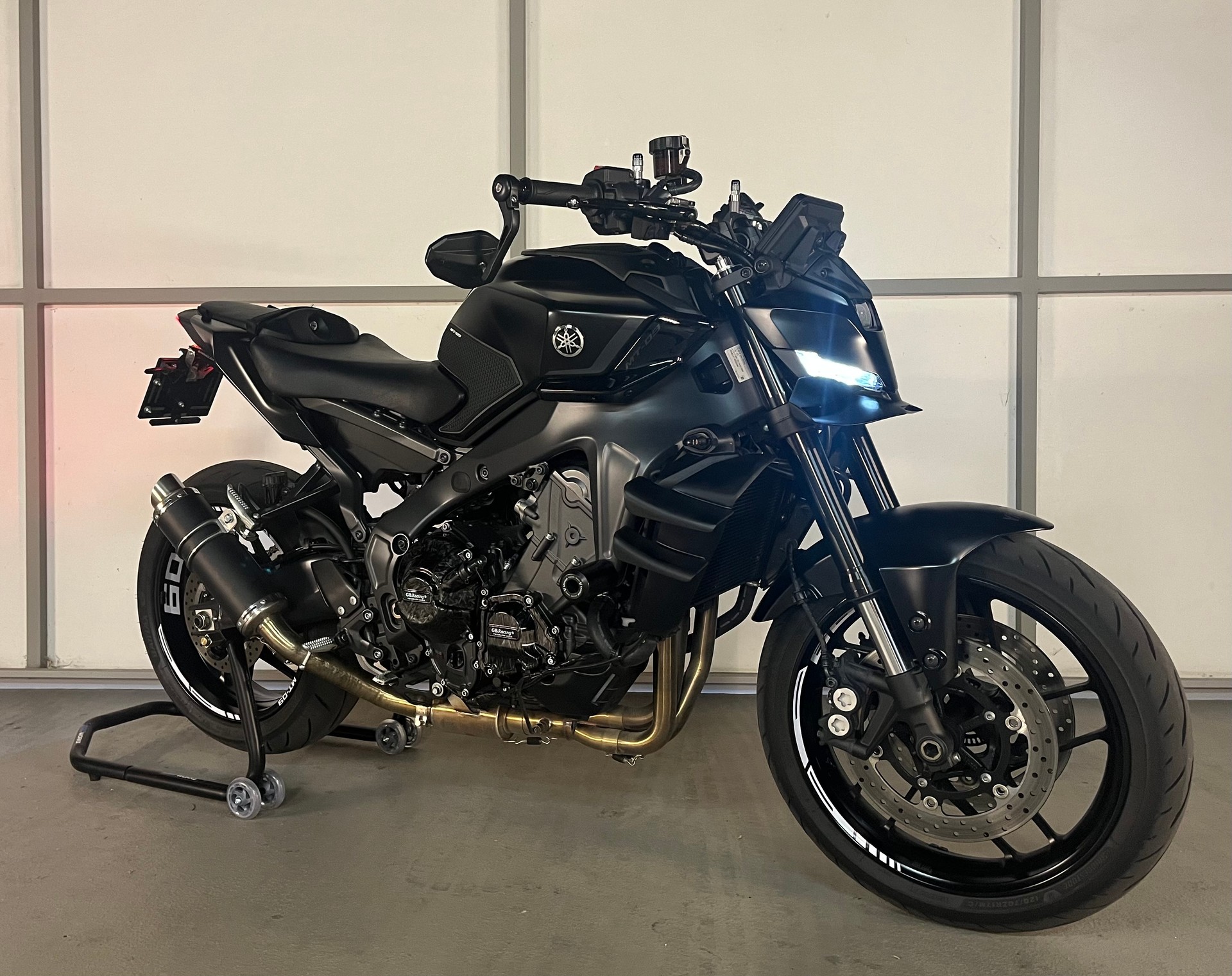 YAMAHA MT-09 (35kW)-image-0
