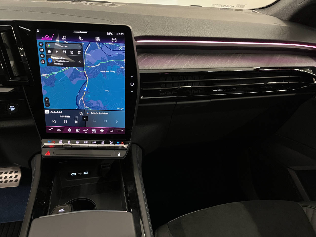 RENAULT Rafale 1.2 E-Tech Plug-in Atelier Alpine-image-7
