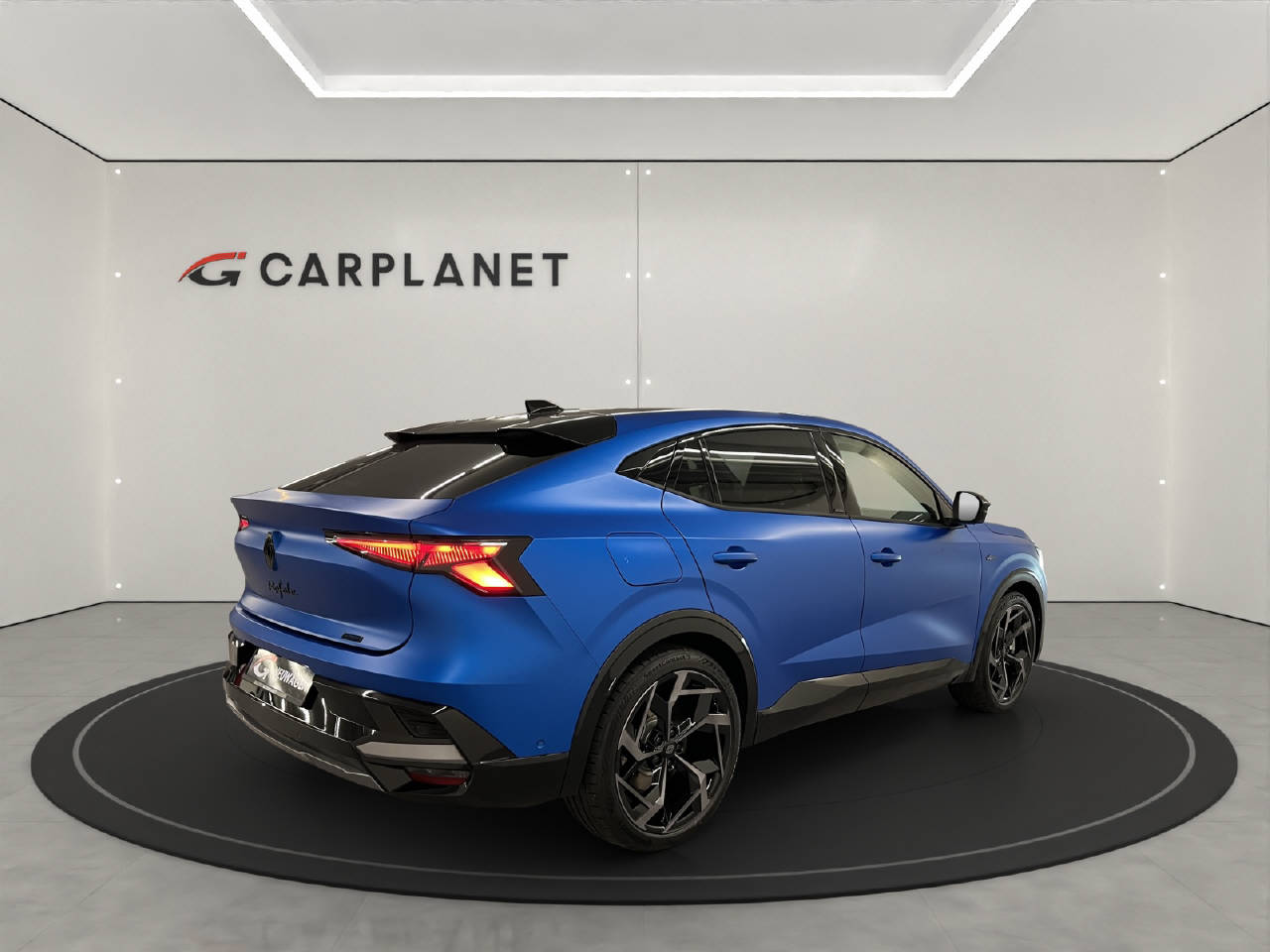RENAULT Rafale 1.2 E-Tech Plug-in Atelier Alpine-showroom-element-3