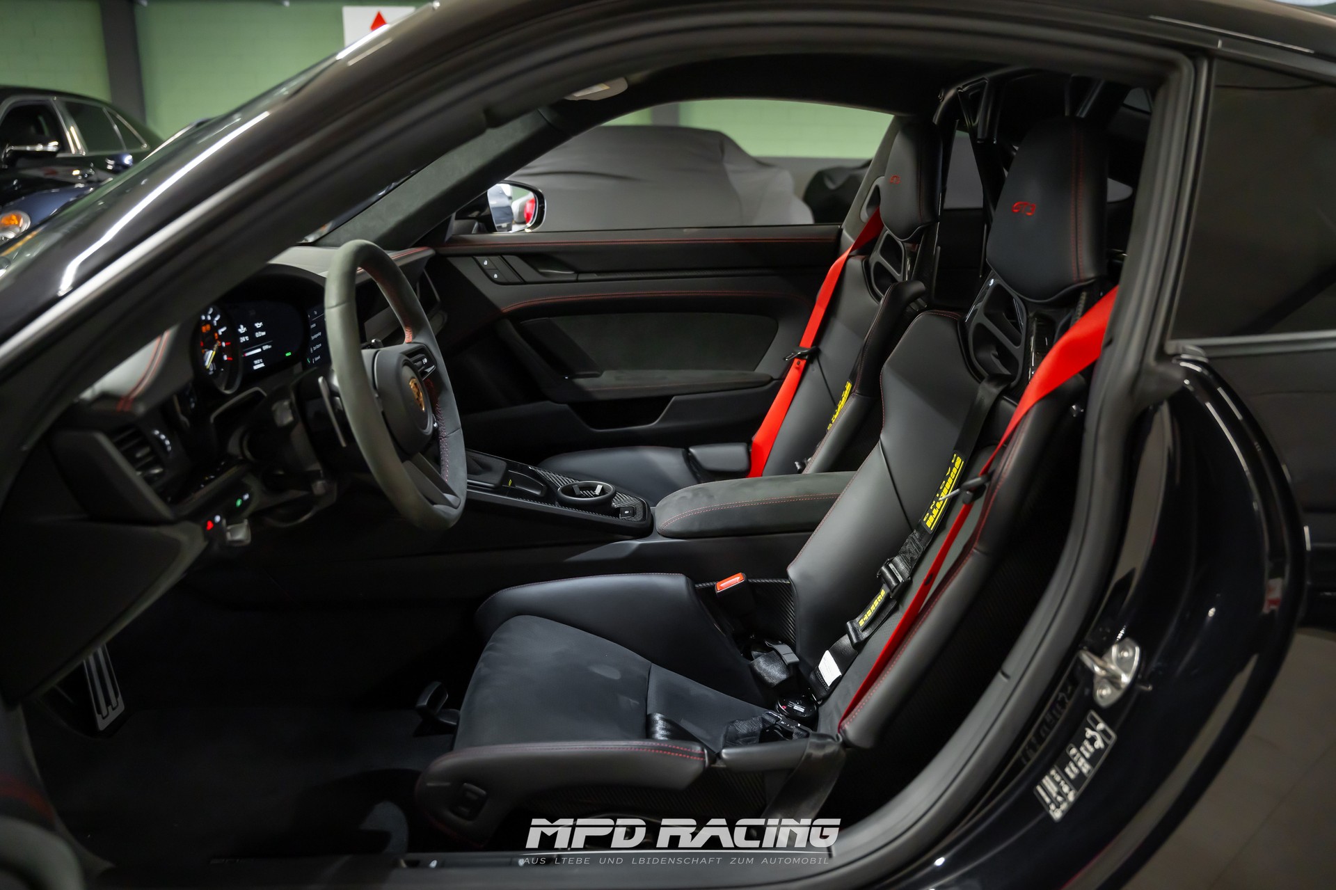 PORSCHE 911 GT3 PDK Leichtbau-image-12