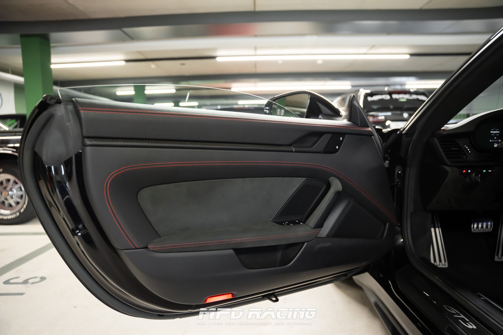 PORSCHE 911 GT3 PDK Leichtbau-image-17