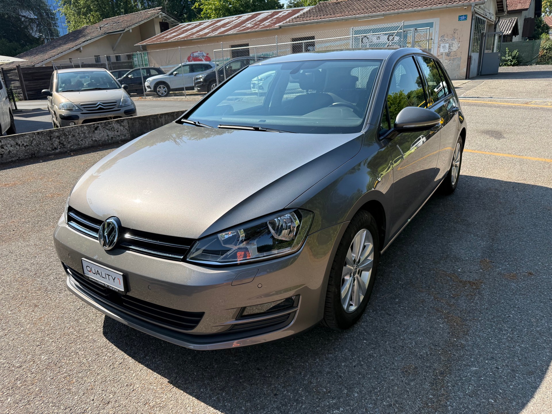 VW Golf 1.4 TSI Comfortline DSG ( Visite du jour-Garantie-Service à jour )