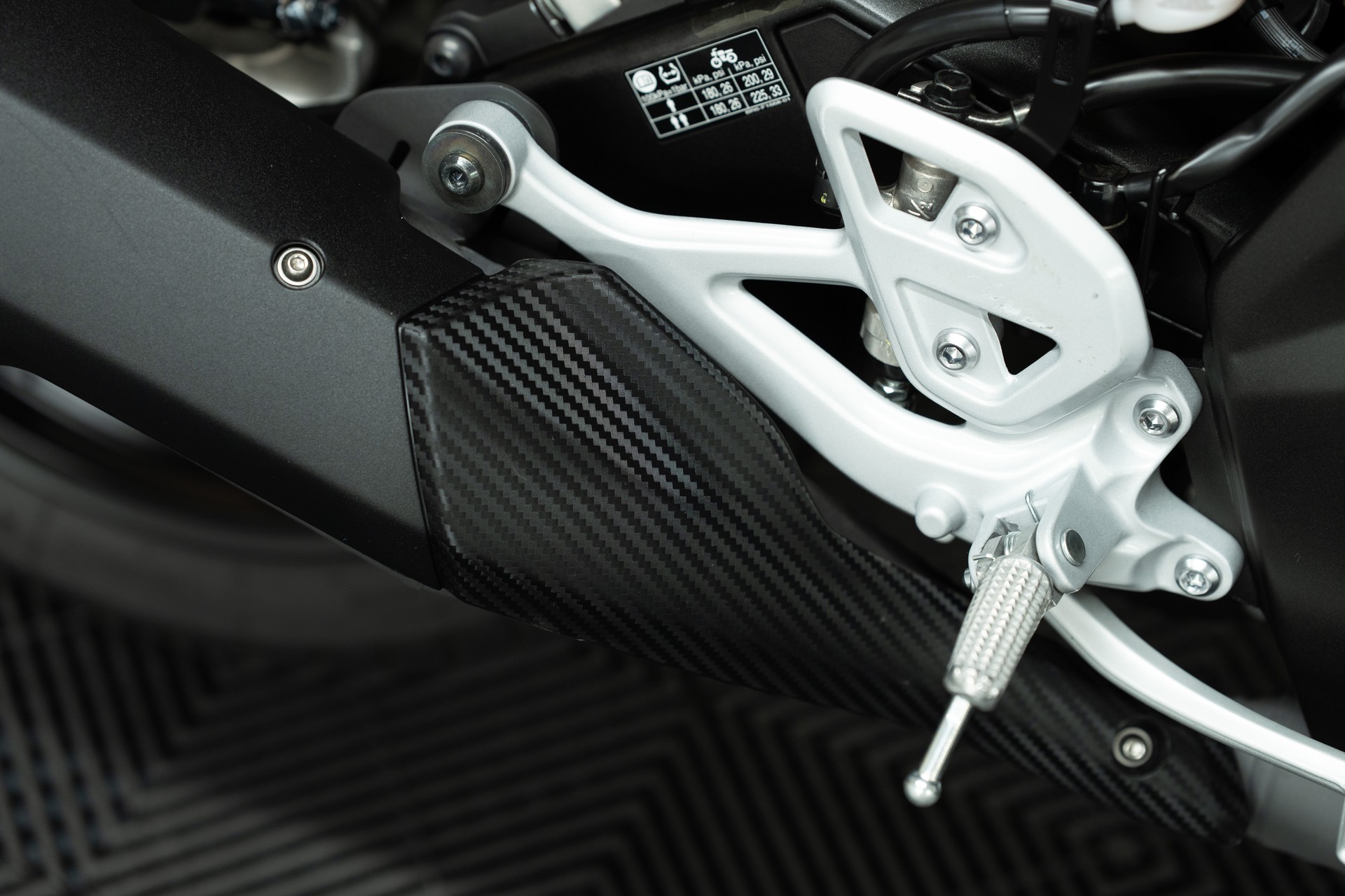 YAMAHA MT-125-image-5