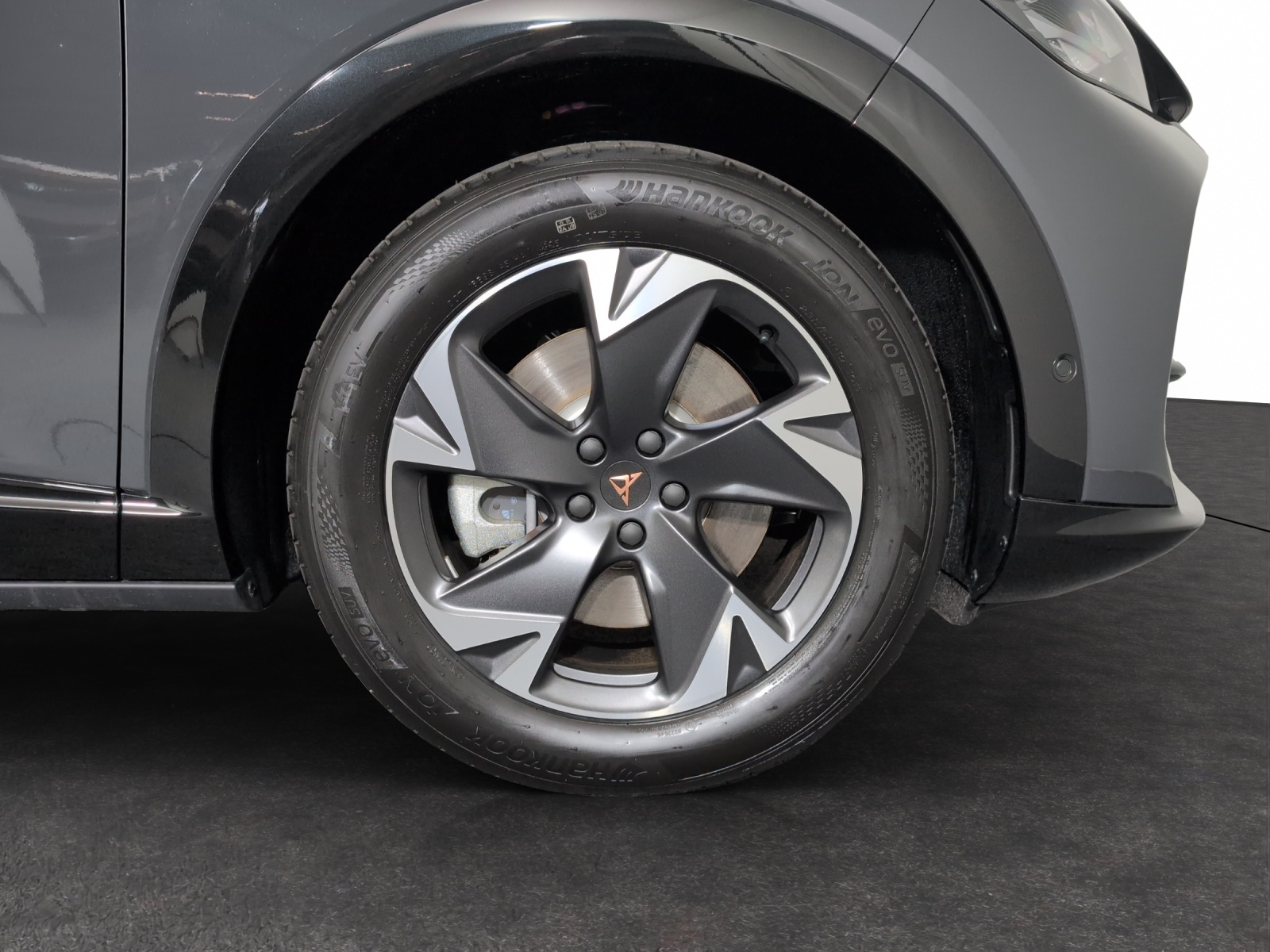 CUPRA Tavascan Type 4 77 kWh Endurance Edge-image-4