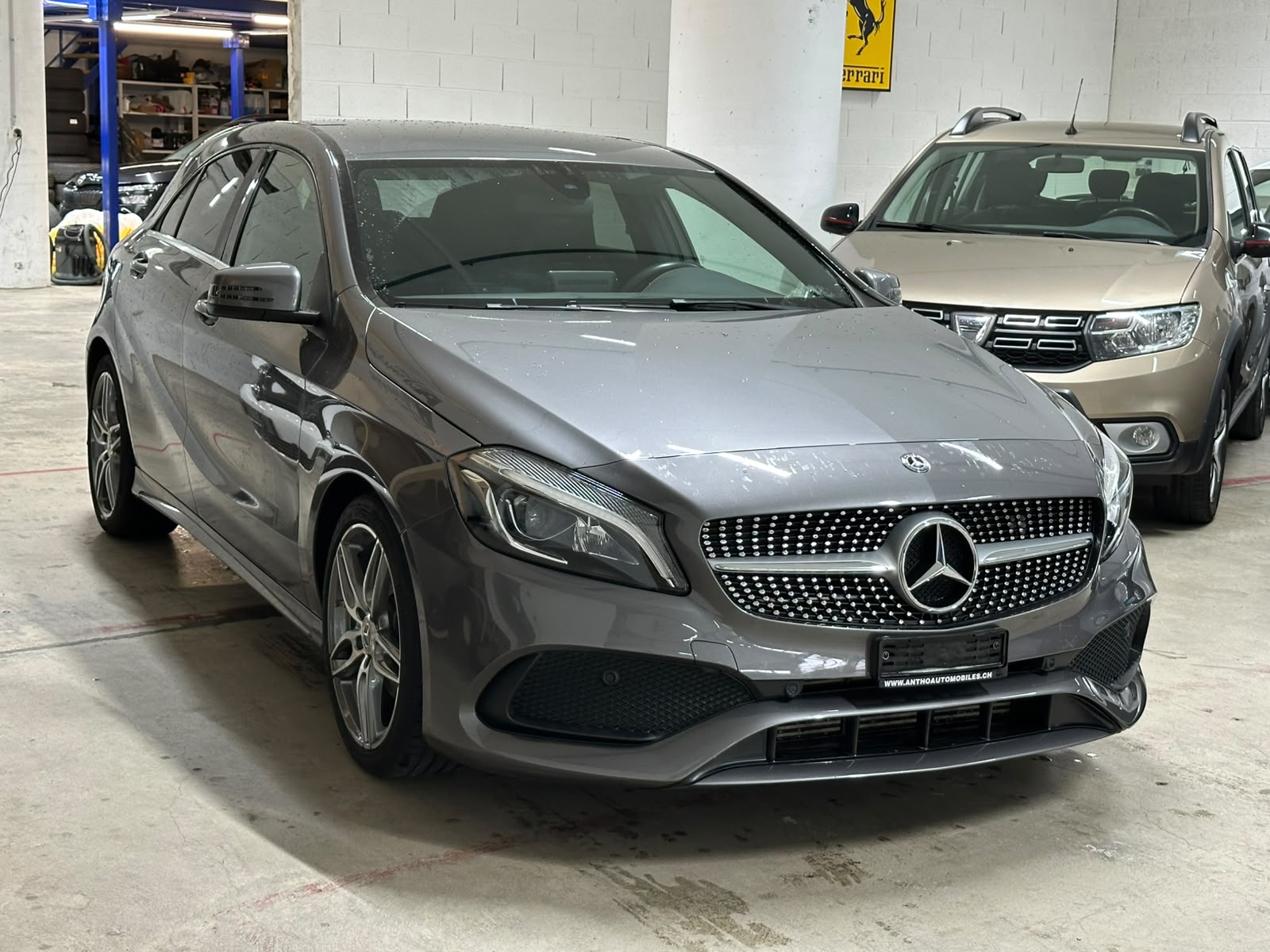 MERCEDES-BENZ A 200 AMG Line 7G-DCT-image-1