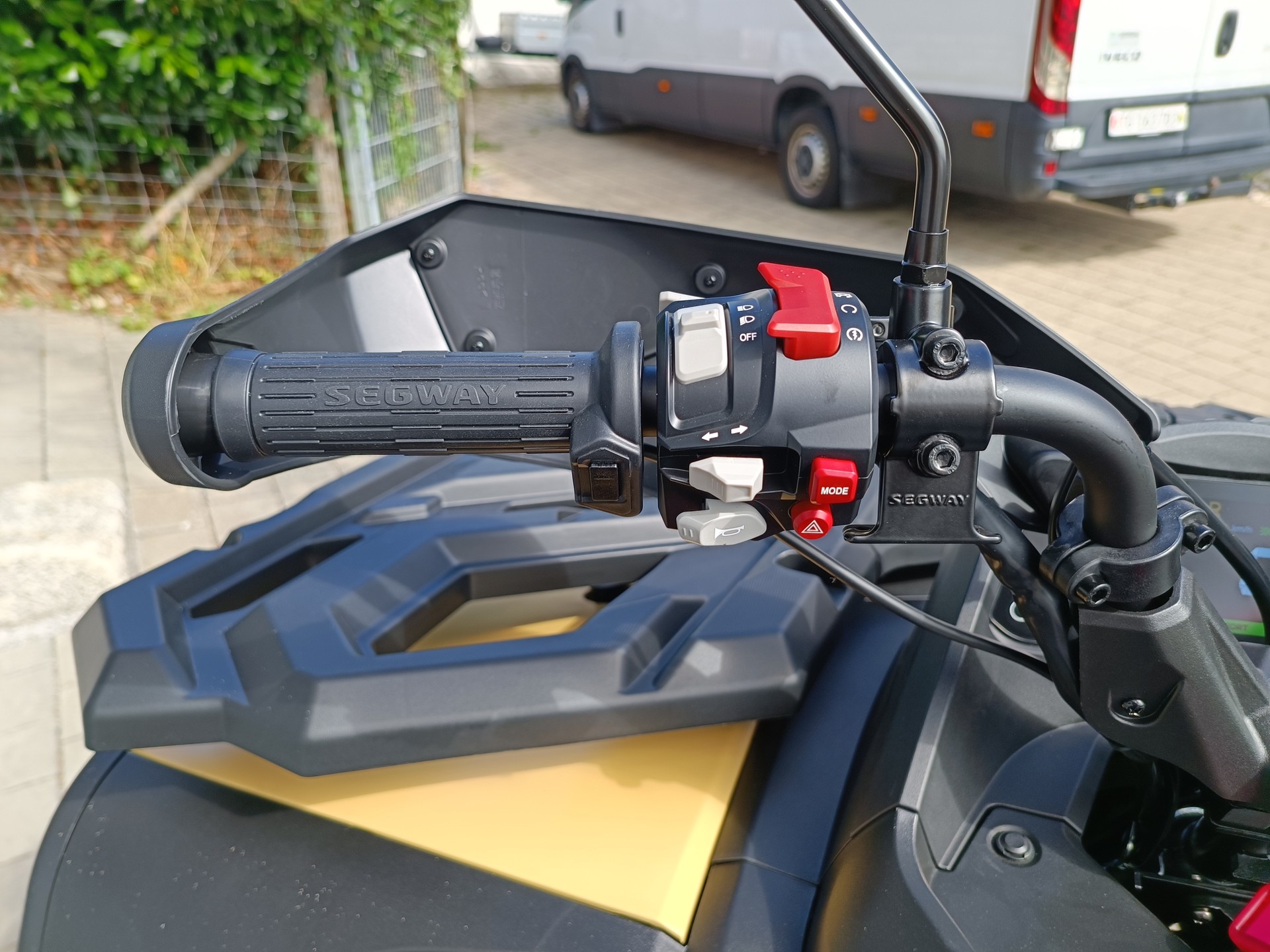 SEGWAY Snarler AT10 L DLX EPS-image-7