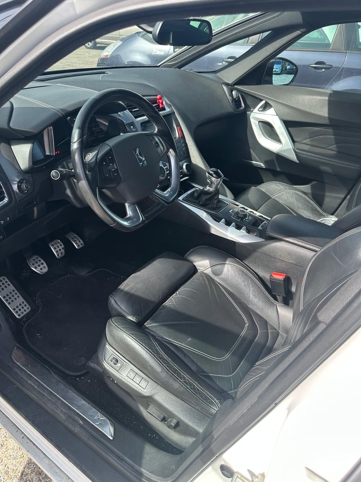 DS AUTOMOBILES DS5 1.6 Turbo Sport Chic-image-5
